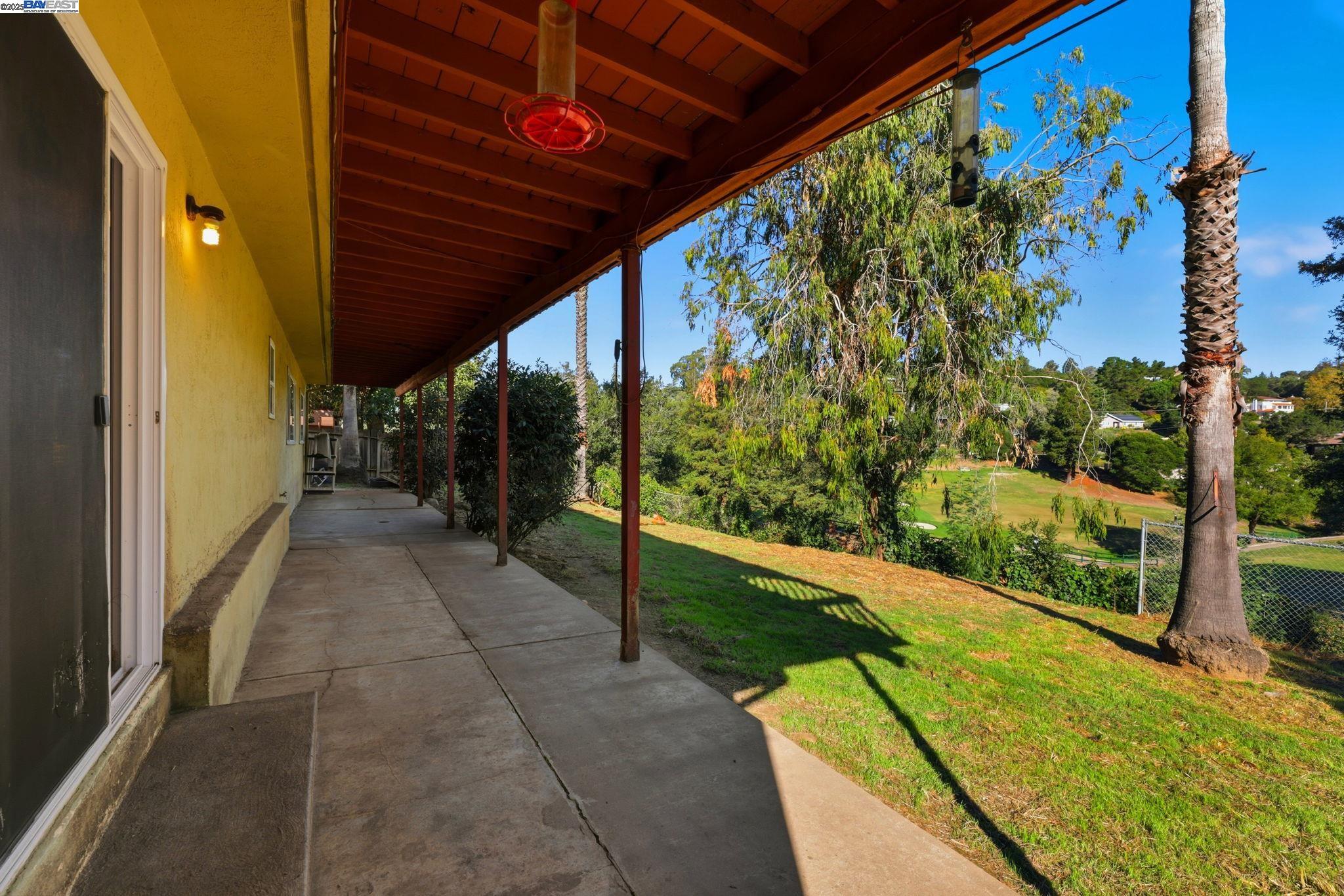 Detail Gallery Image 42 of 46 For 85 Sequoyah View, Oakland,  CA 94605 - 4 Beds | 3 Baths