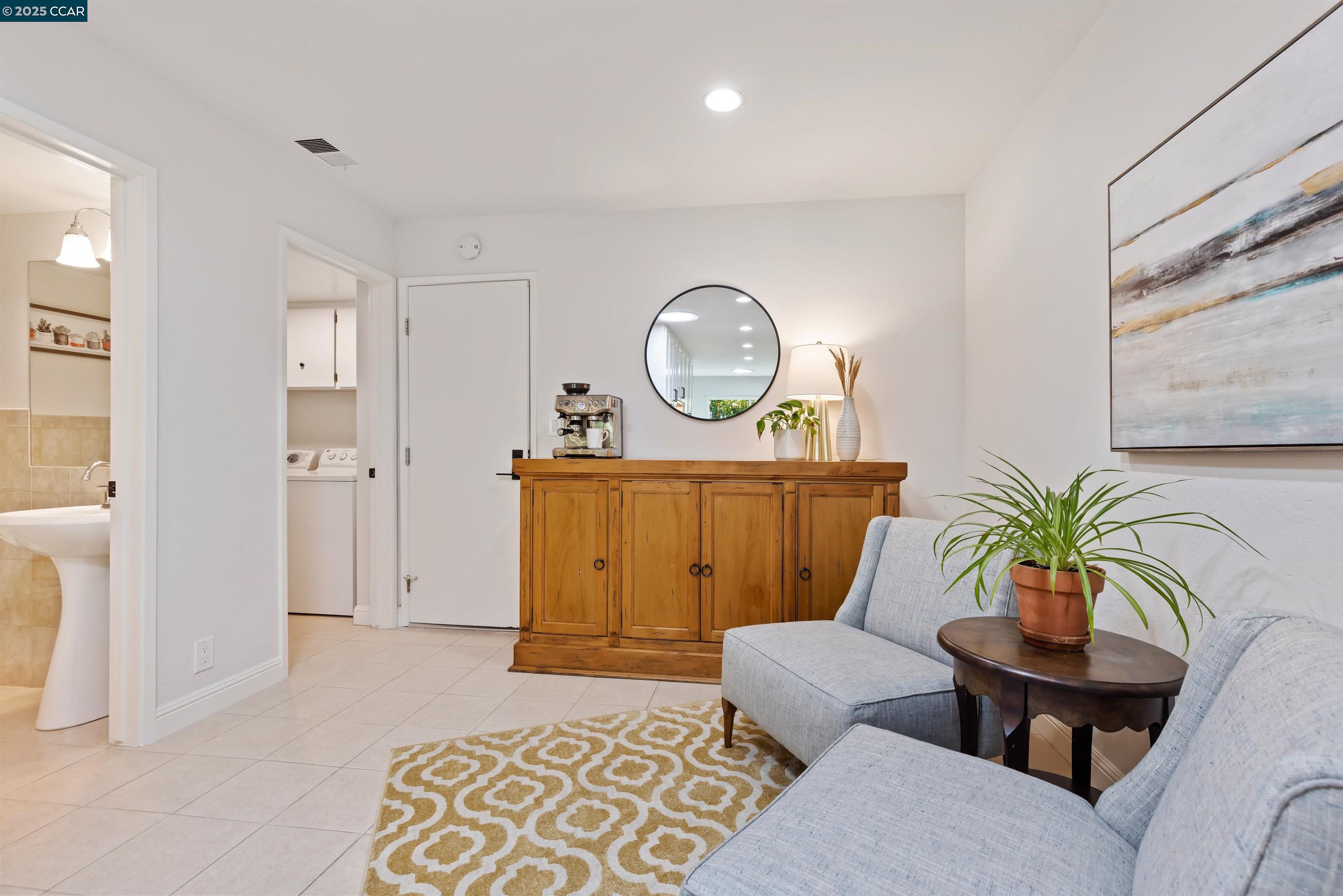 Detail Gallery Image 16 of 40 For 1513 Siskiyou Dr, Walnut Creek,  CA 94598 - 3 Beds | 2/1 Baths