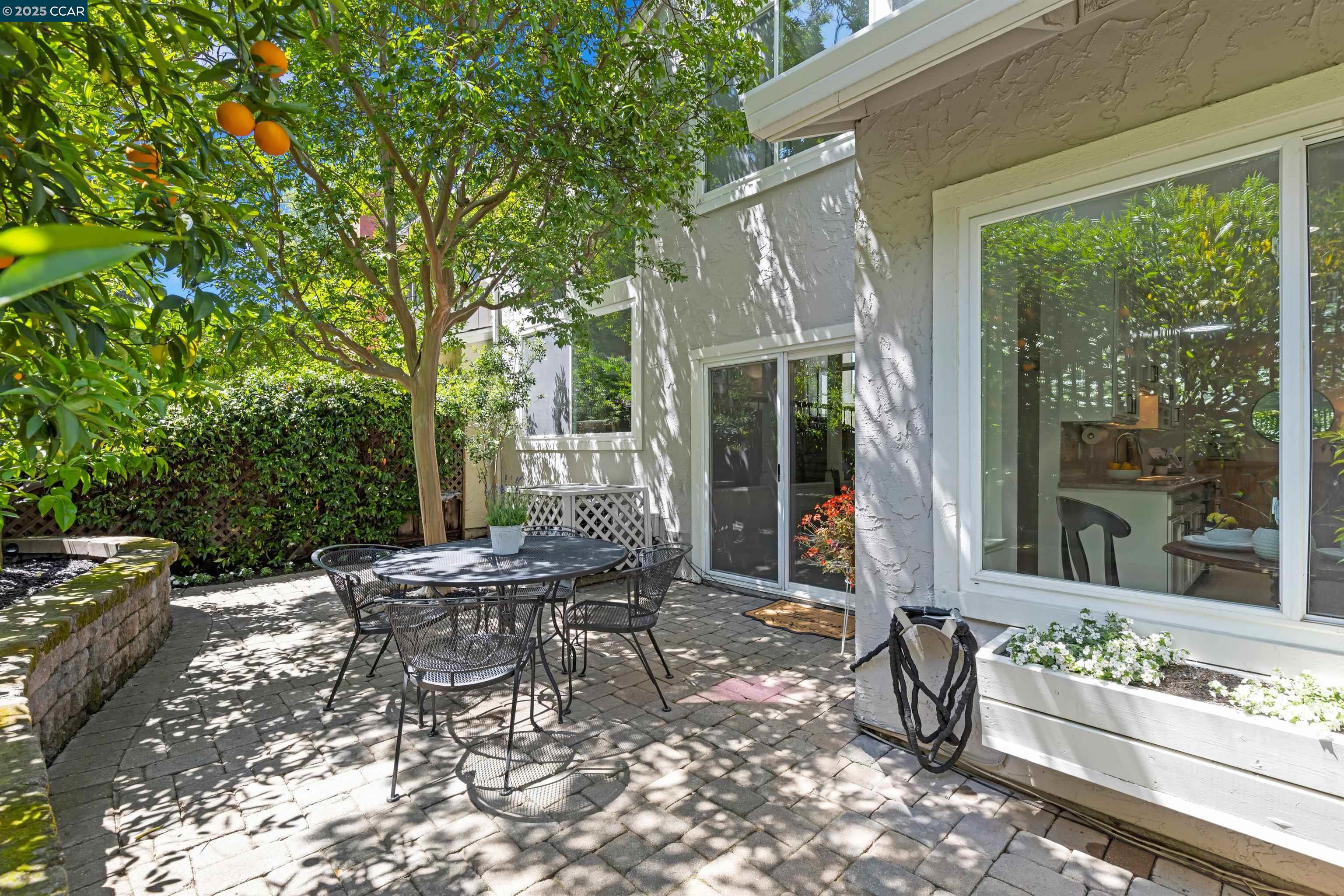 Detail Gallery Image 30 of 40 For 1513 Siskiyou Dr, Walnut Creek,  CA 94598 - 3 Beds | 2/1 Baths