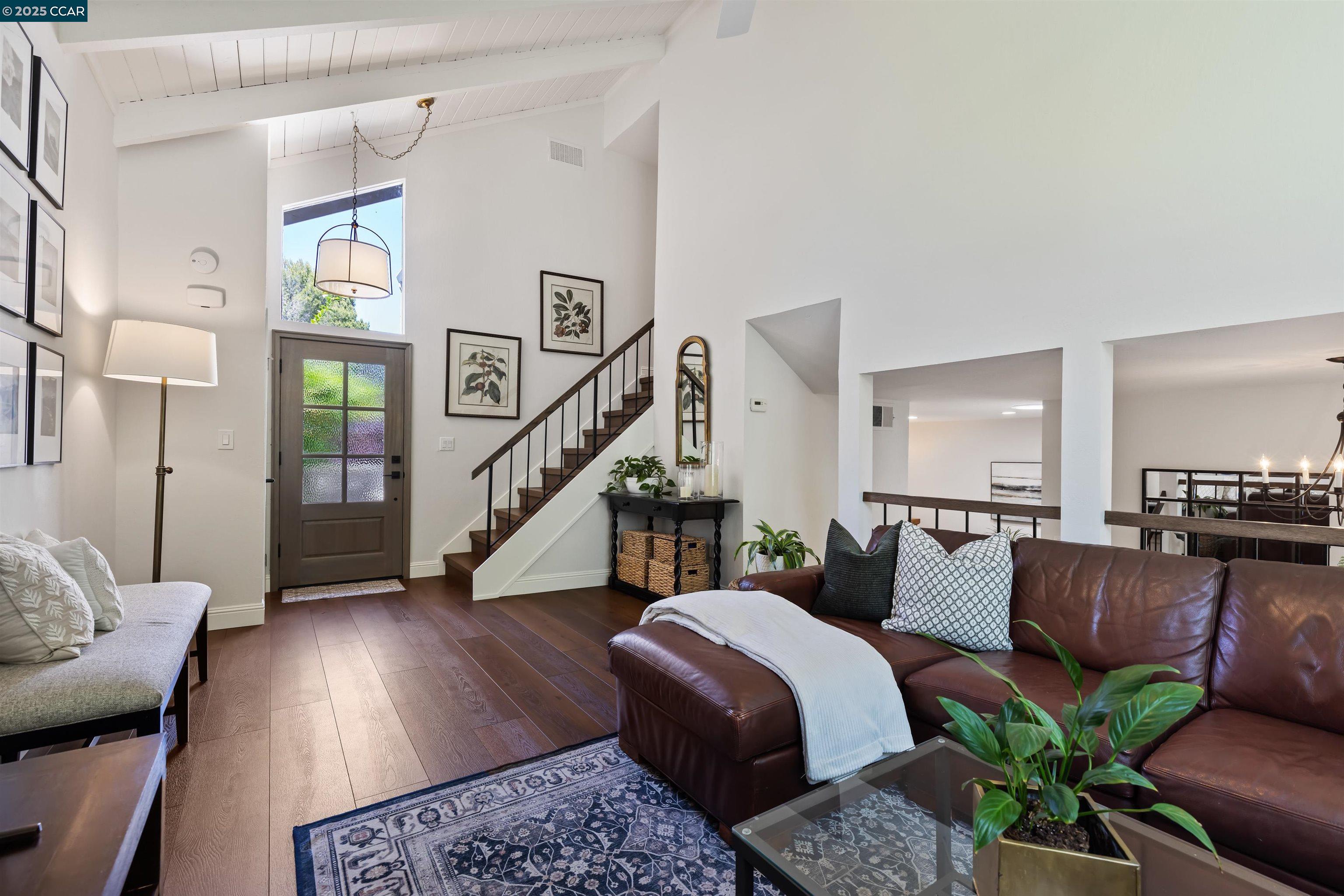 Detail Gallery Image 7 of 40 For 1513 Siskiyou Dr, Walnut Creek,  CA 94598 - 3 Beds | 2/1 Baths