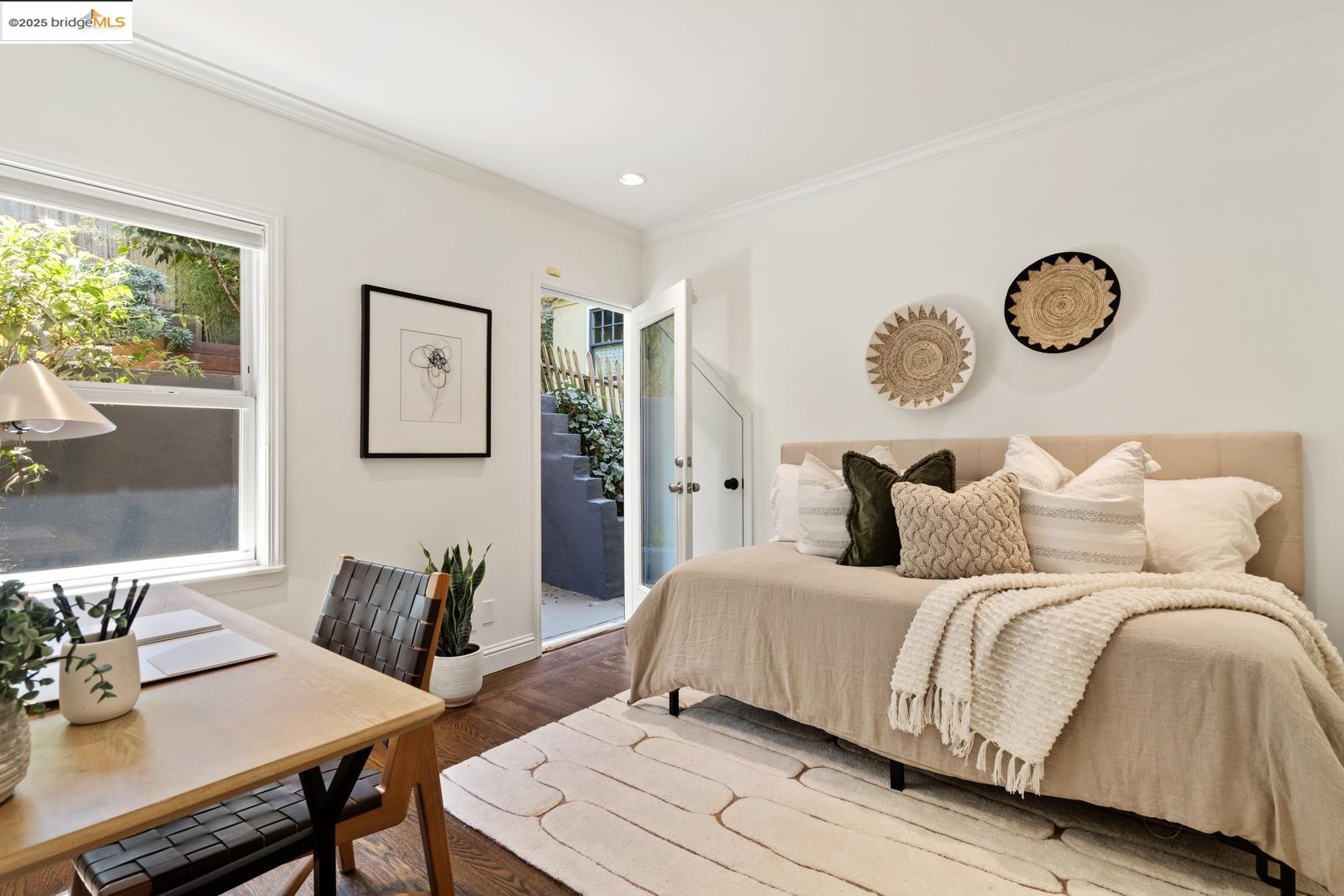 Detail Gallery Image 27 of 54 For 667 Mandana Blvd, Oakland,  CA 94610 - 3 Beds | 3 Baths