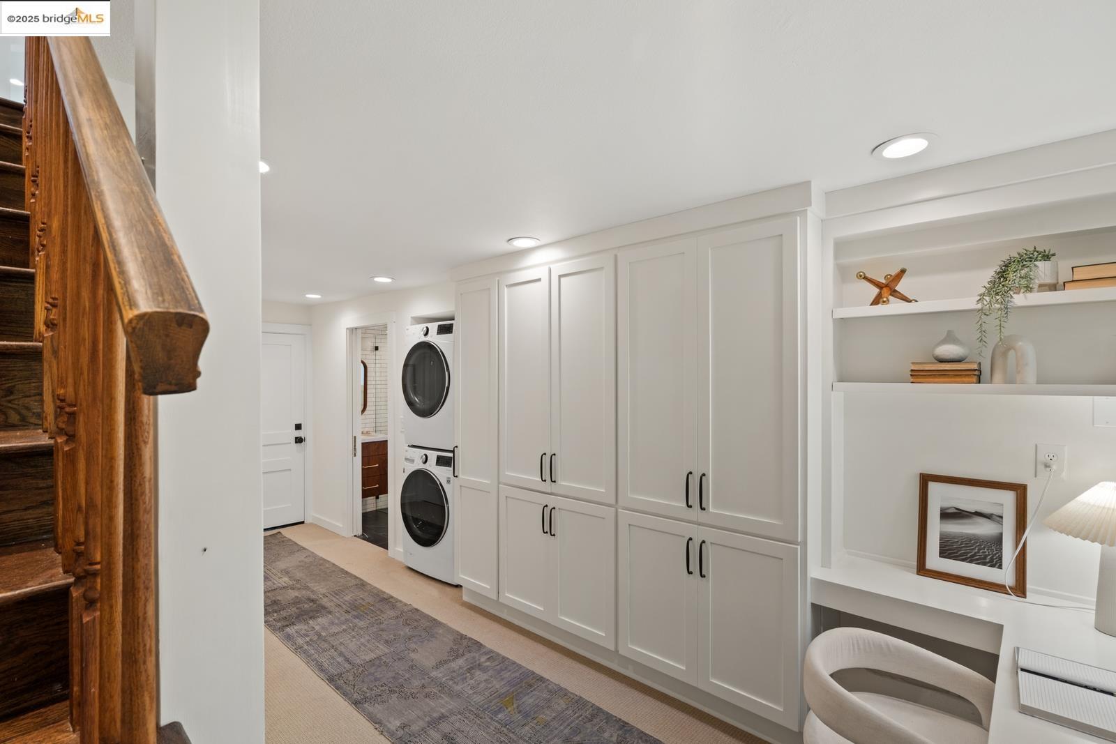 Detail Gallery Image 37 of 54 For 667 Mandana Blvd, Oakland,  CA 94610 - 3 Beds | 3 Baths