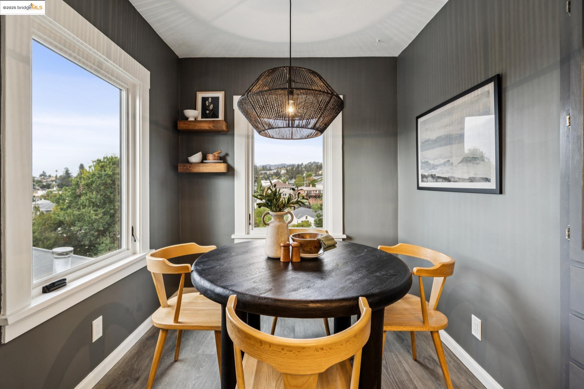 Detail Gallery Image 18 of 44 For 3925 Balfour Avenue, Oakland,  CA 94610 - 3 Beds | 2 Baths