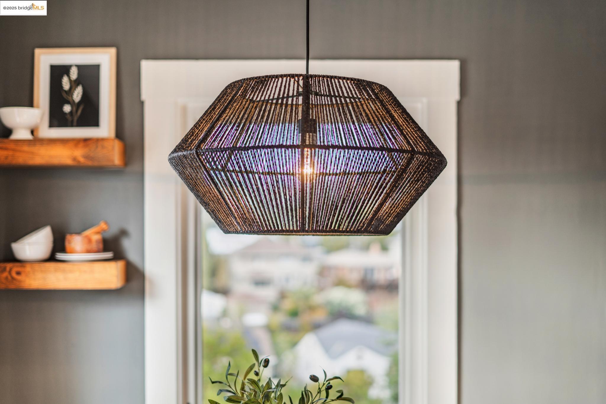 Detail Gallery Image 20 of 44 For 3925 Balfour Avenue, Oakland,  CA 94610 - 3 Beds | 2 Baths