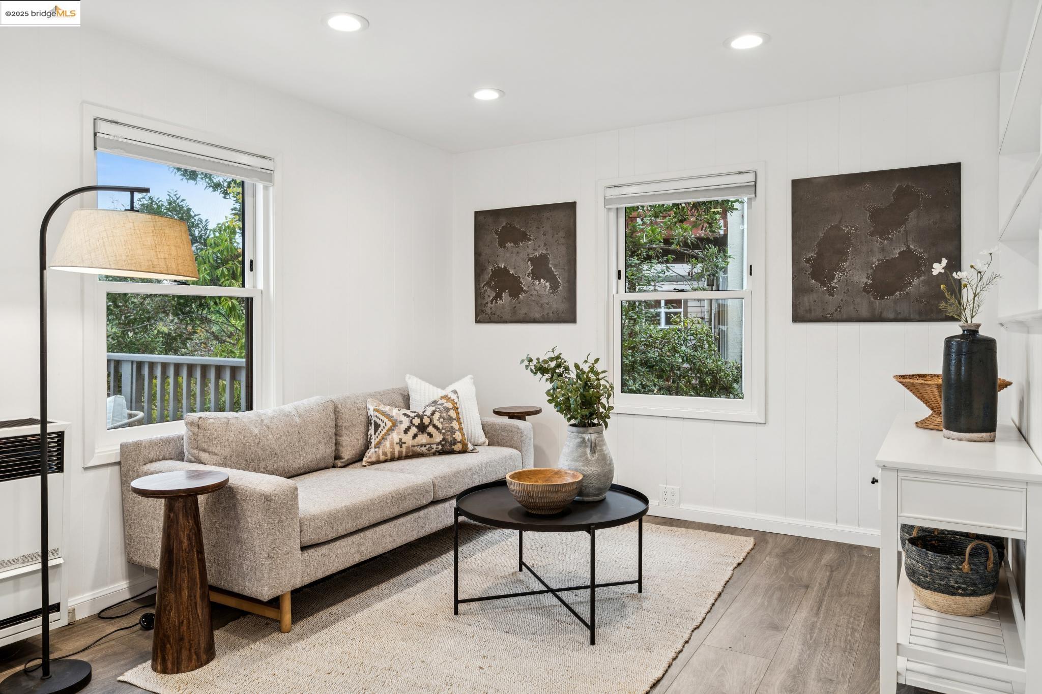 Detail Gallery Image 29 of 44 For 3925 Balfour Avenue, Oakland,  CA 94610 - 3 Beds | 2 Baths