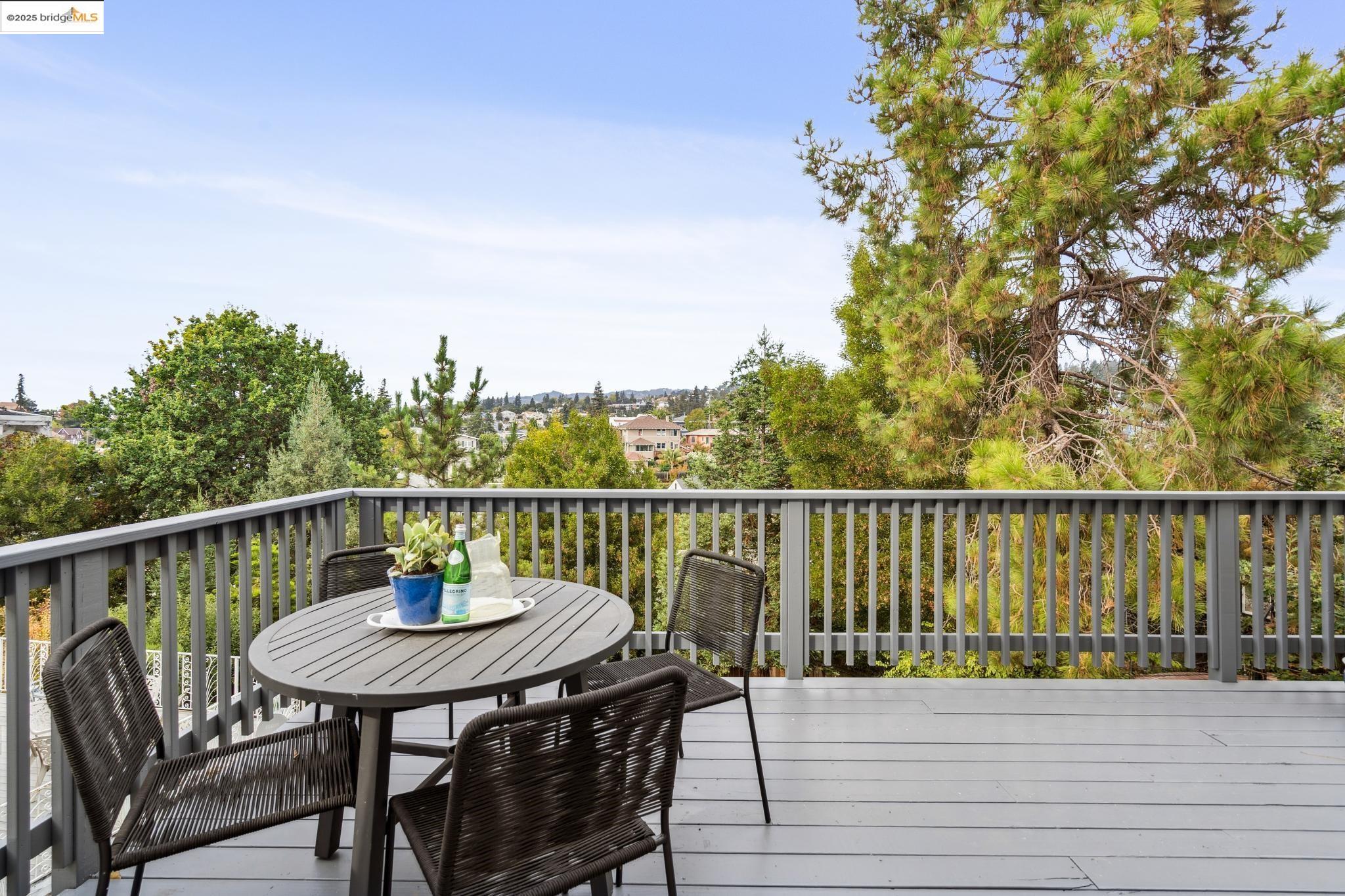 Detail Gallery Image 37 of 44 For 3925 Balfour Avenue, Oakland,  CA 94610 - 3 Beds | 2 Baths