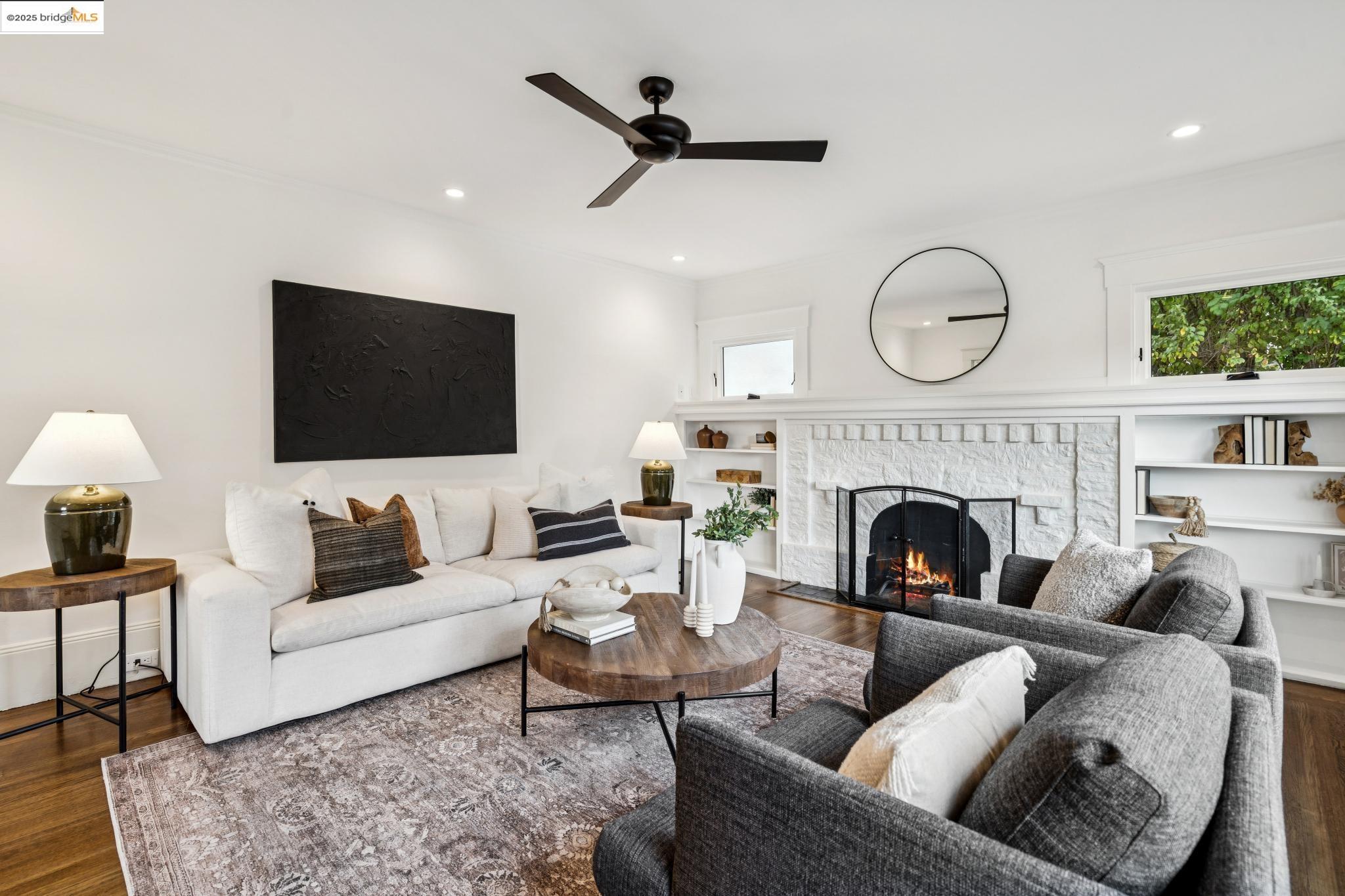 Detail Gallery Image 6 of 44 For 3925 Balfour Avenue, Oakland,  CA 94610 - 3 Beds | 2 Baths