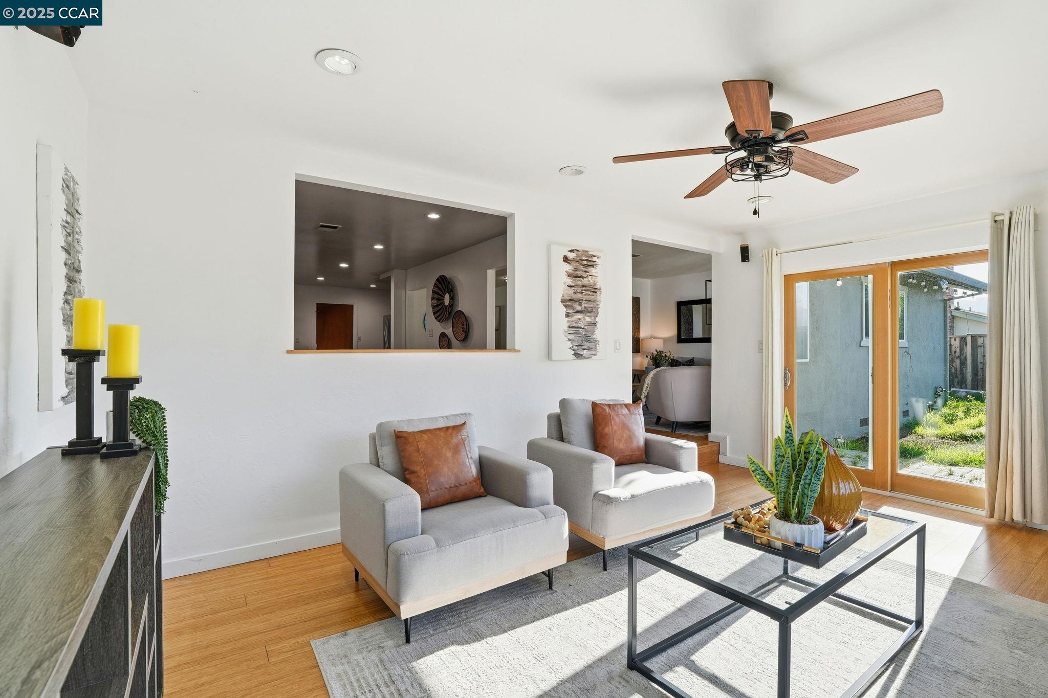 Detail Gallery Image 14 of 42 For 1288 Kentucky Dr, Concord,  CA 94521 - 3 Beds | 2 Baths