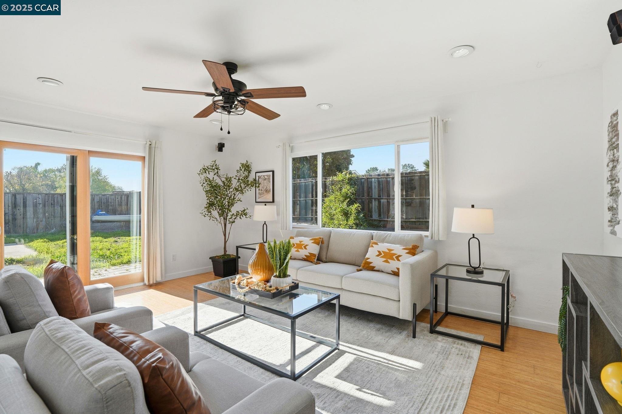 Detail Gallery Image 15 of 42 For 1288 Kentucky Dr, Concord,  CA 94521 - 3 Beds | 2 Baths