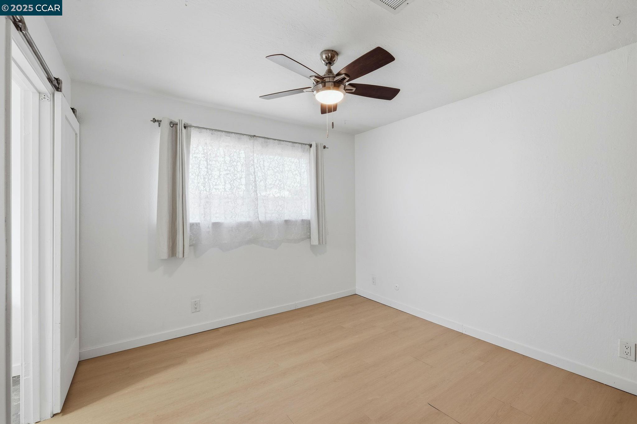 Detail Gallery Image 24 of 36 For 1288 Kentucky Dr, Concord,  CA 94521 - 3 Beds | 2 Baths