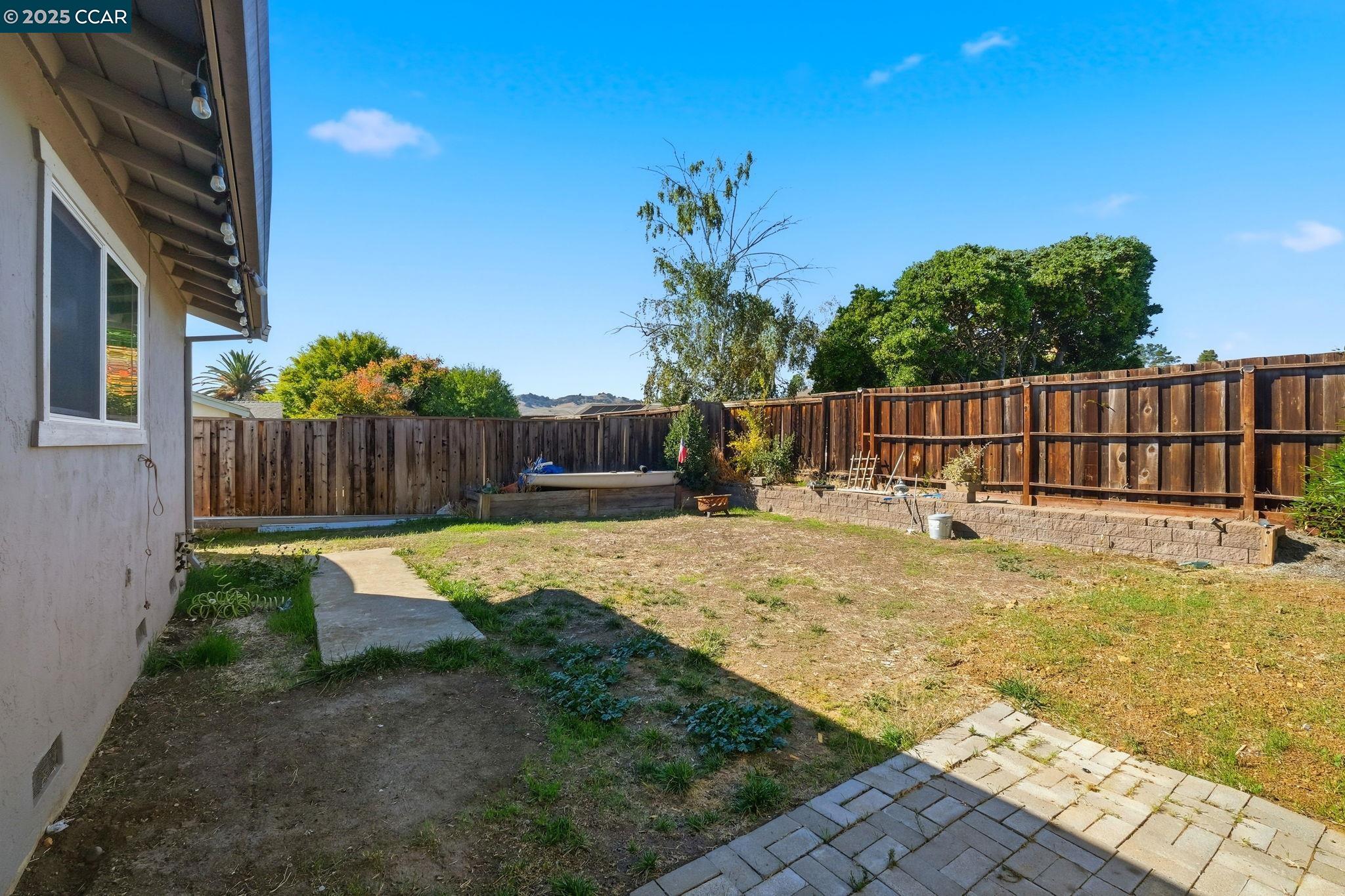 Detail Gallery Image 38 of 42 For 1288 Kentucky Dr, Concord,  CA 94521 - 3 Beds | 2 Baths