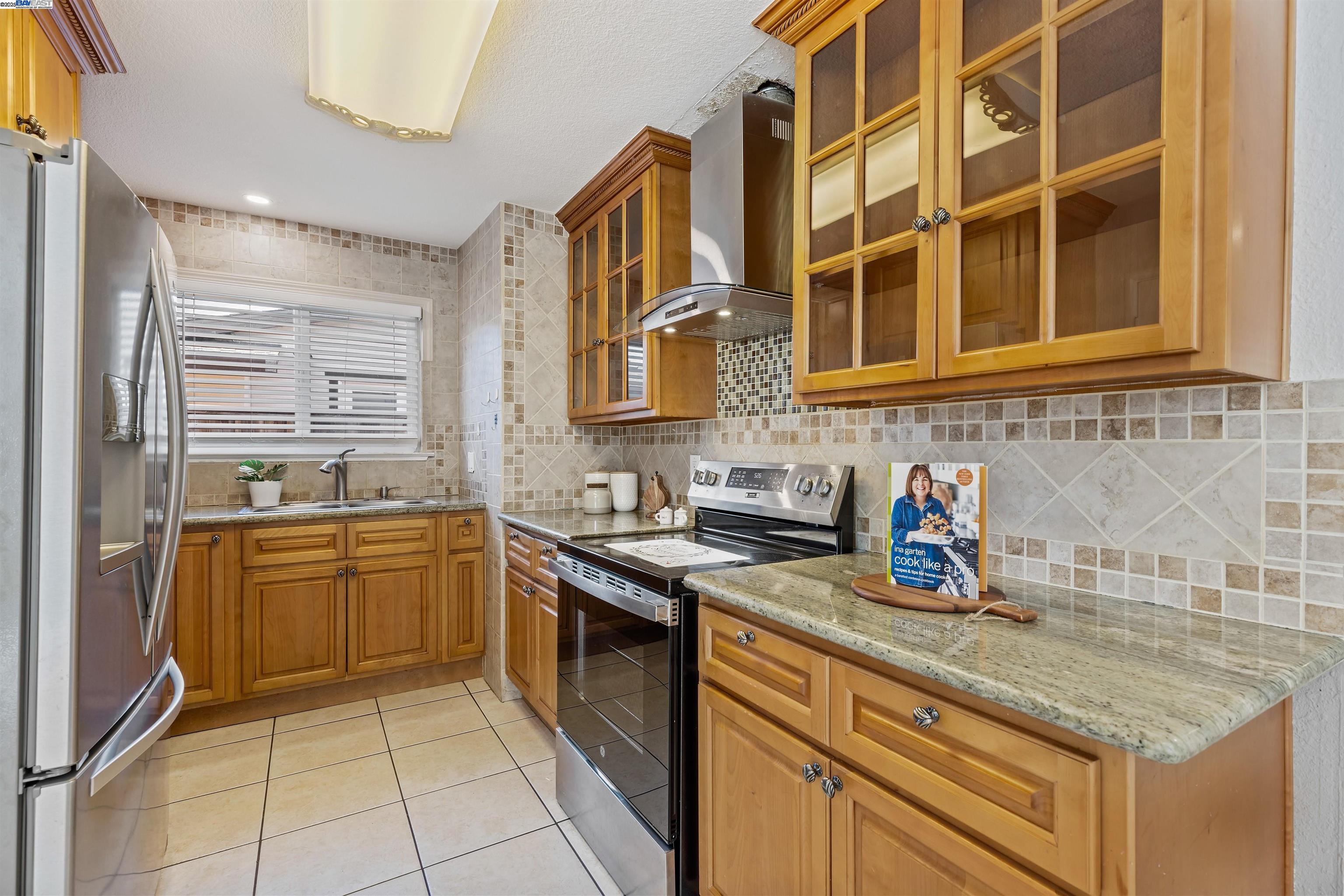 Detail Gallery Image 9 of 26 For 33528 13th Street, Union City,  CA 94587 - 3 Beds | 2 Baths