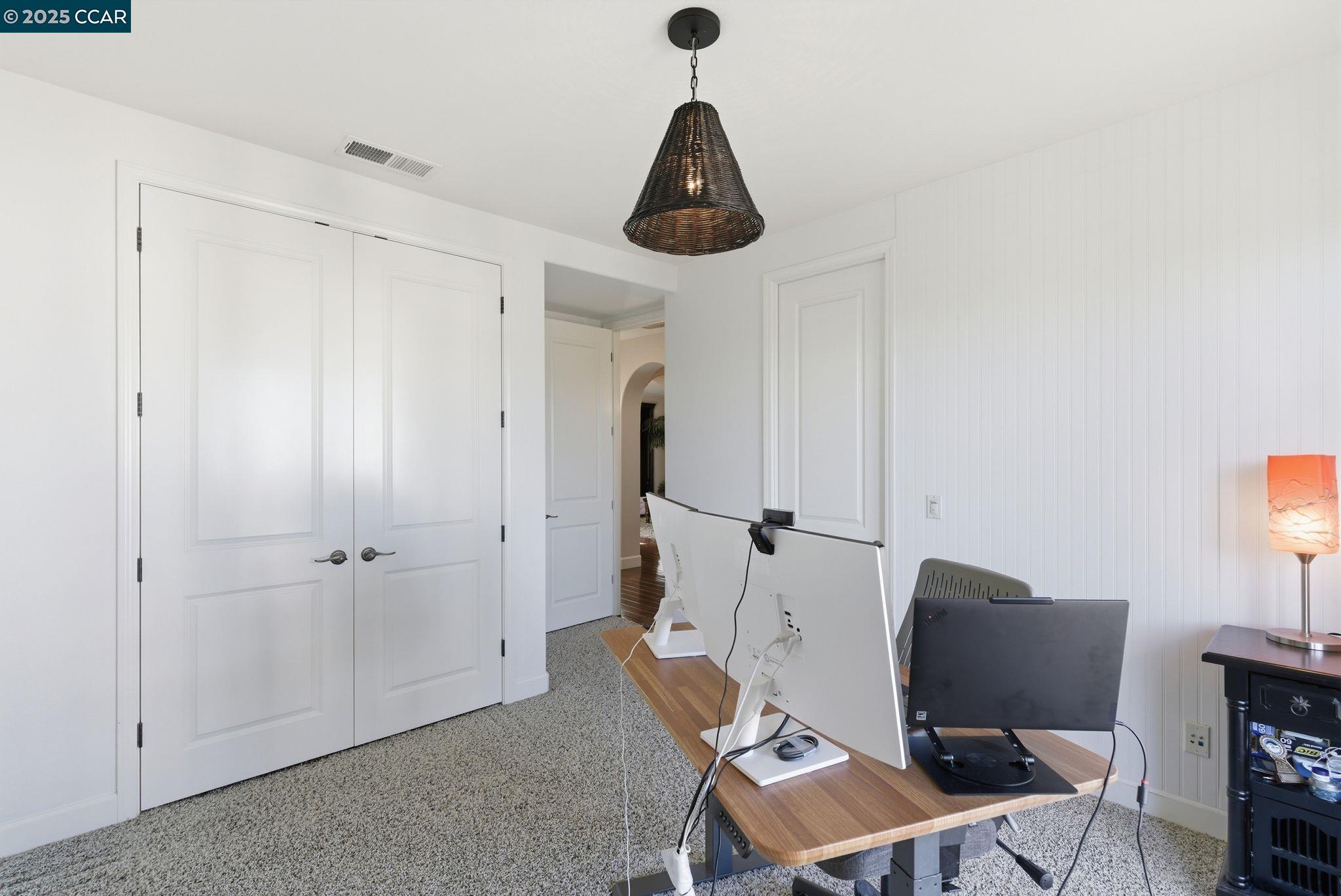 Detail Gallery Image 32 of 44 For 1041 S Wedgewood Rd, San Ramon,  CA 94582 - 4 Beds | 3/1 Baths