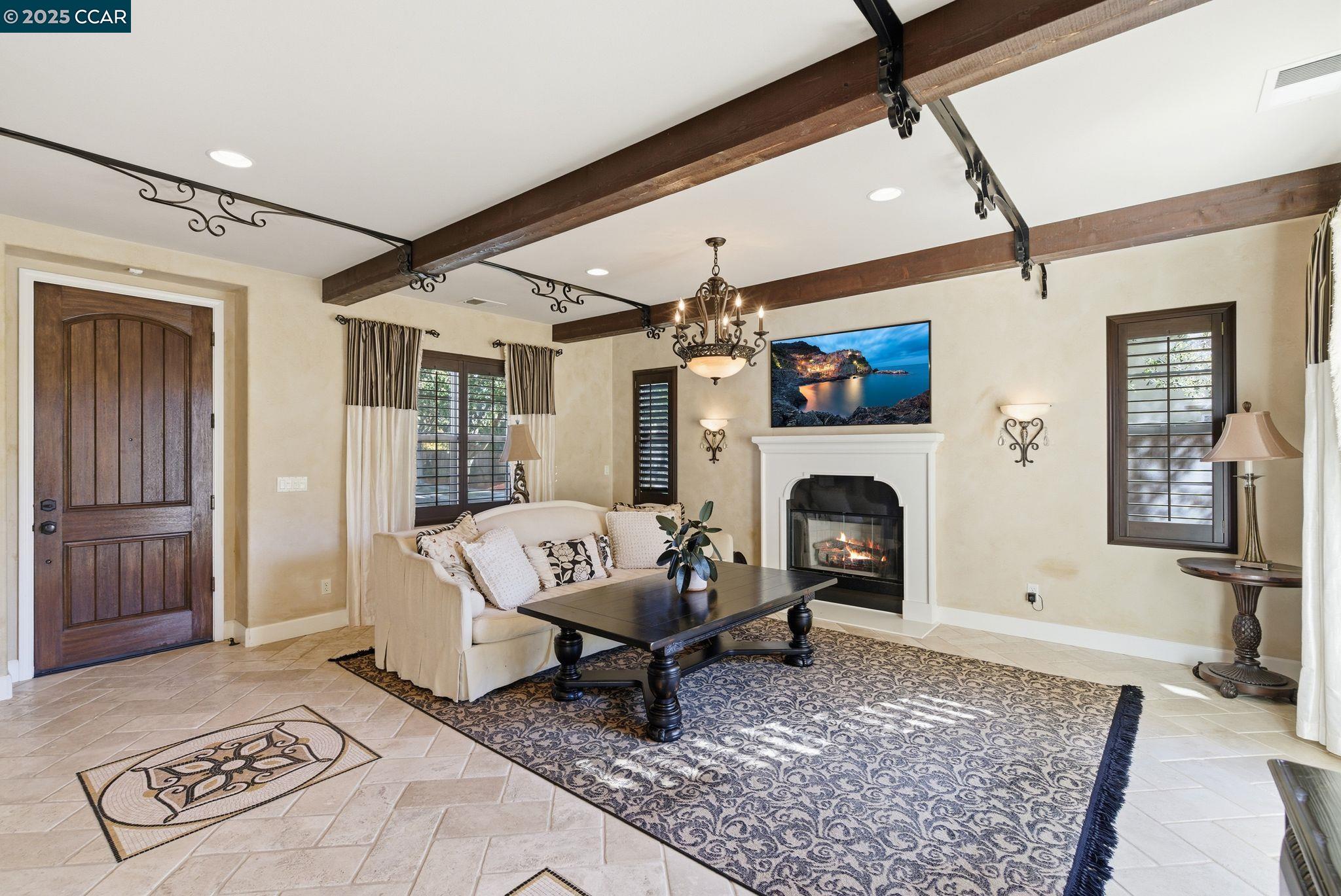 Detail Gallery Image 6 of 44 For 1041 S Wedgewood Rd, San Ramon,  CA 94582 - 4 Beds | 3/1 Baths
