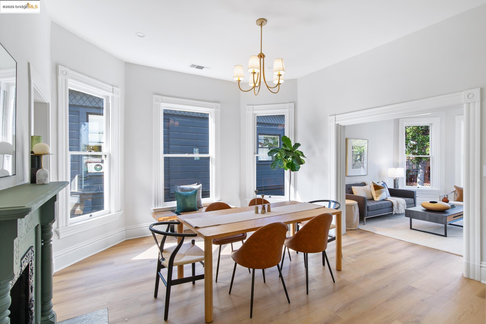 Detail Gallery Image 11 of 60 For 1023 54th St, Oakland,  CA 94608 - – Beds | – Baths