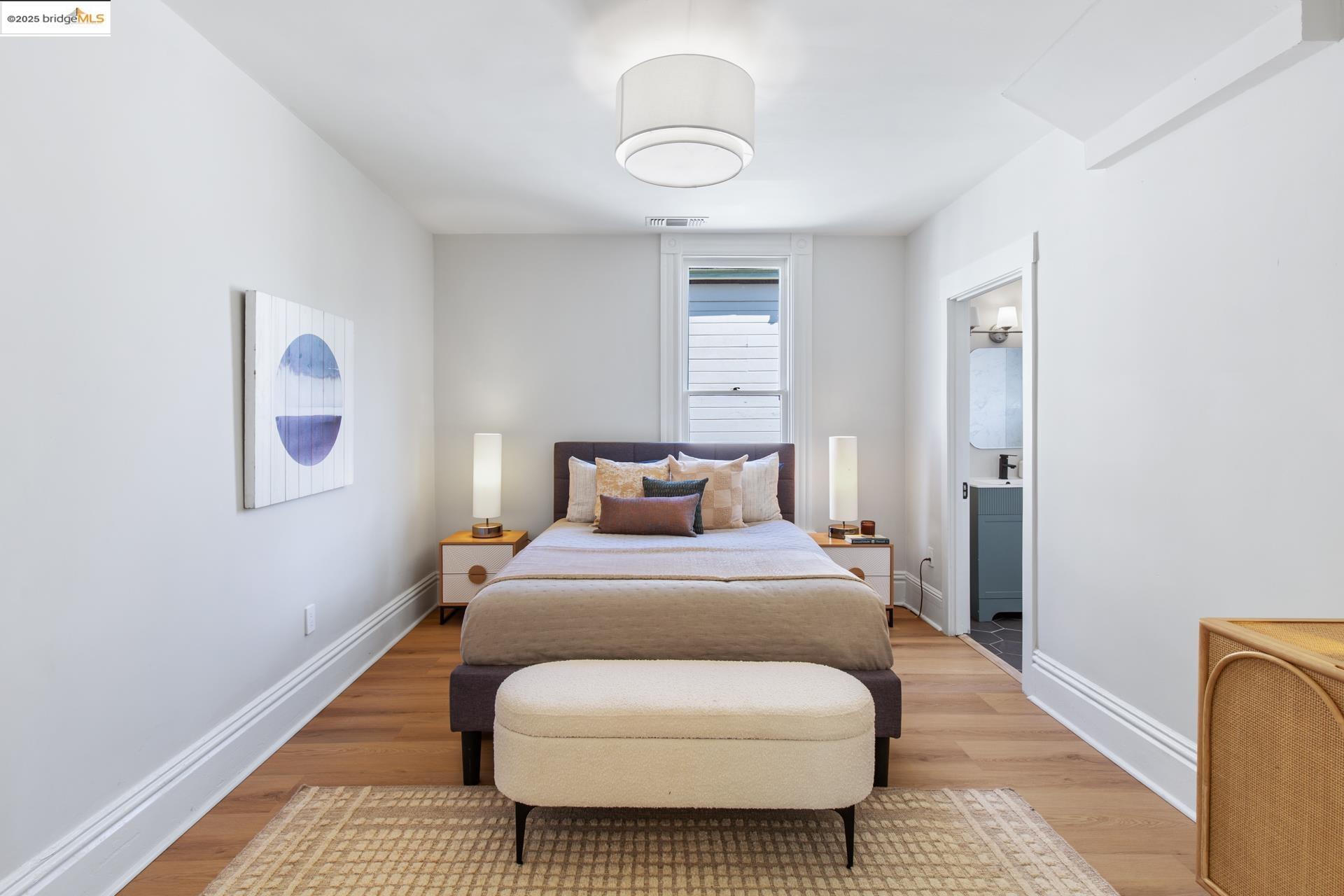 Detail Gallery Image 19 of 60 For 1023 54th St, Oakland,  CA 94608 - – Beds | – Baths