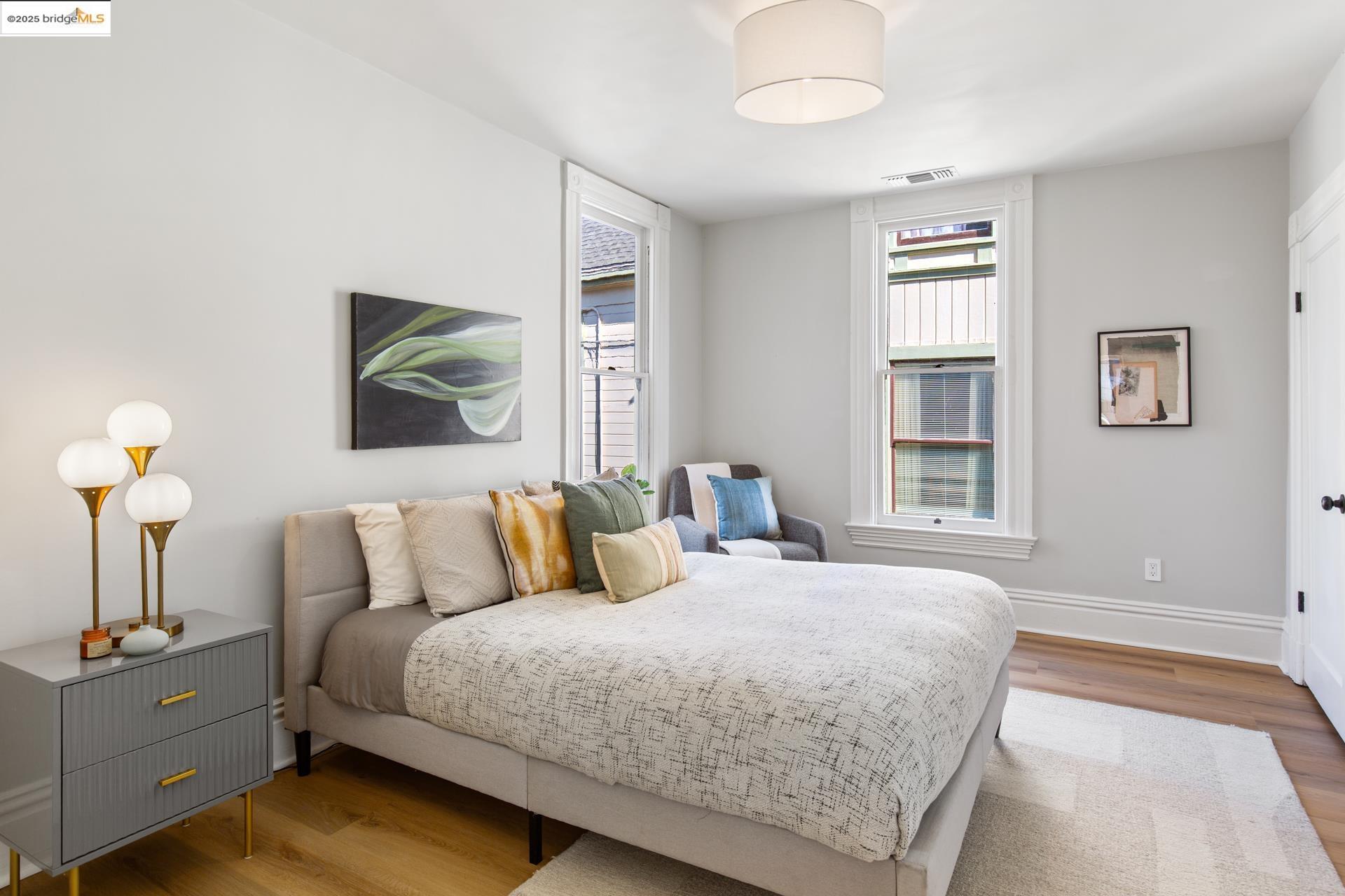 Detail Gallery Image 23 of 60 For 1023 54th St, Oakland,  CA 94608 - – Beds | – Baths