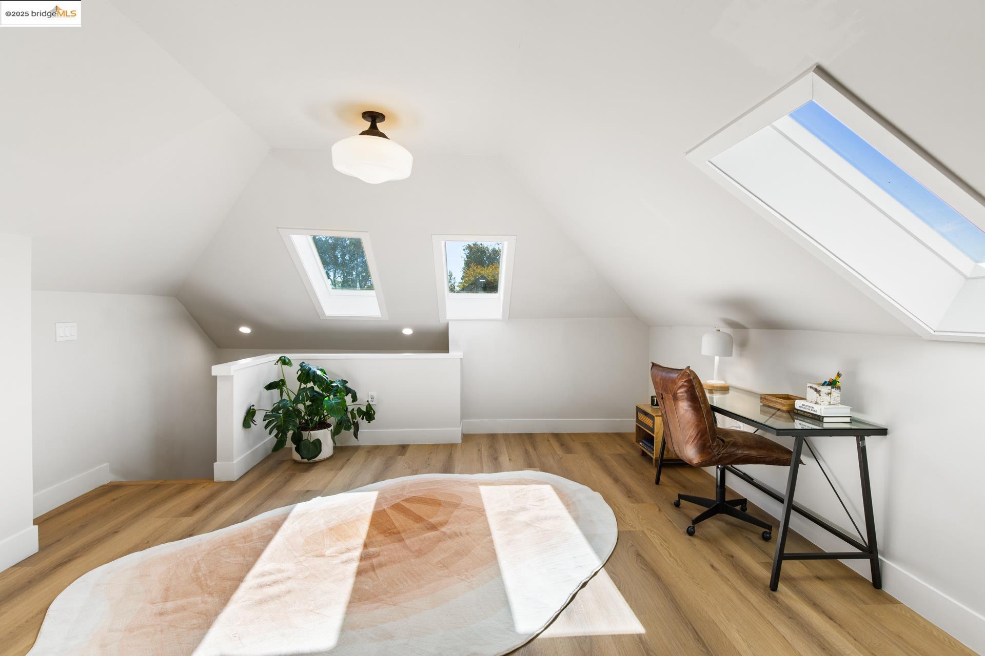 Detail Gallery Image 29 of 60 For 1023 54th St, Oakland,  CA 94608 - – Beds | – Baths