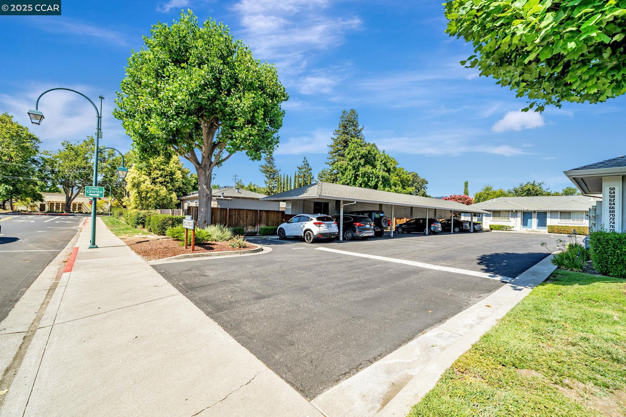 Detail Gallery Image 29 of 40 For 68 Peters Ave #6,  Pleasanton,  CA 94566 - 1 Beds | 1 Baths