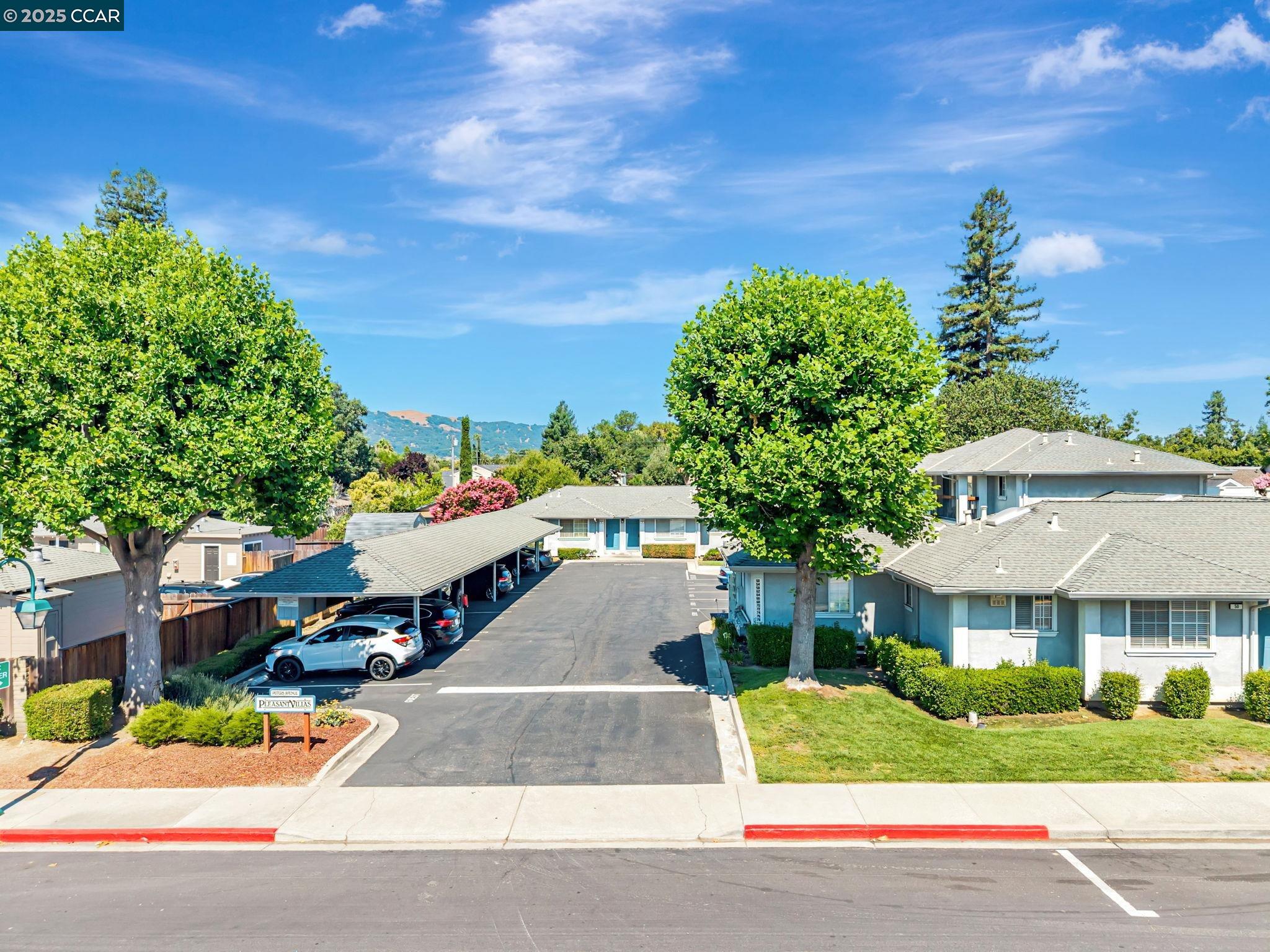 Detail Gallery Image 31 of 40 For 68 Peters Ave #6,  Pleasanton,  CA 94566 - 1 Beds | 1 Baths