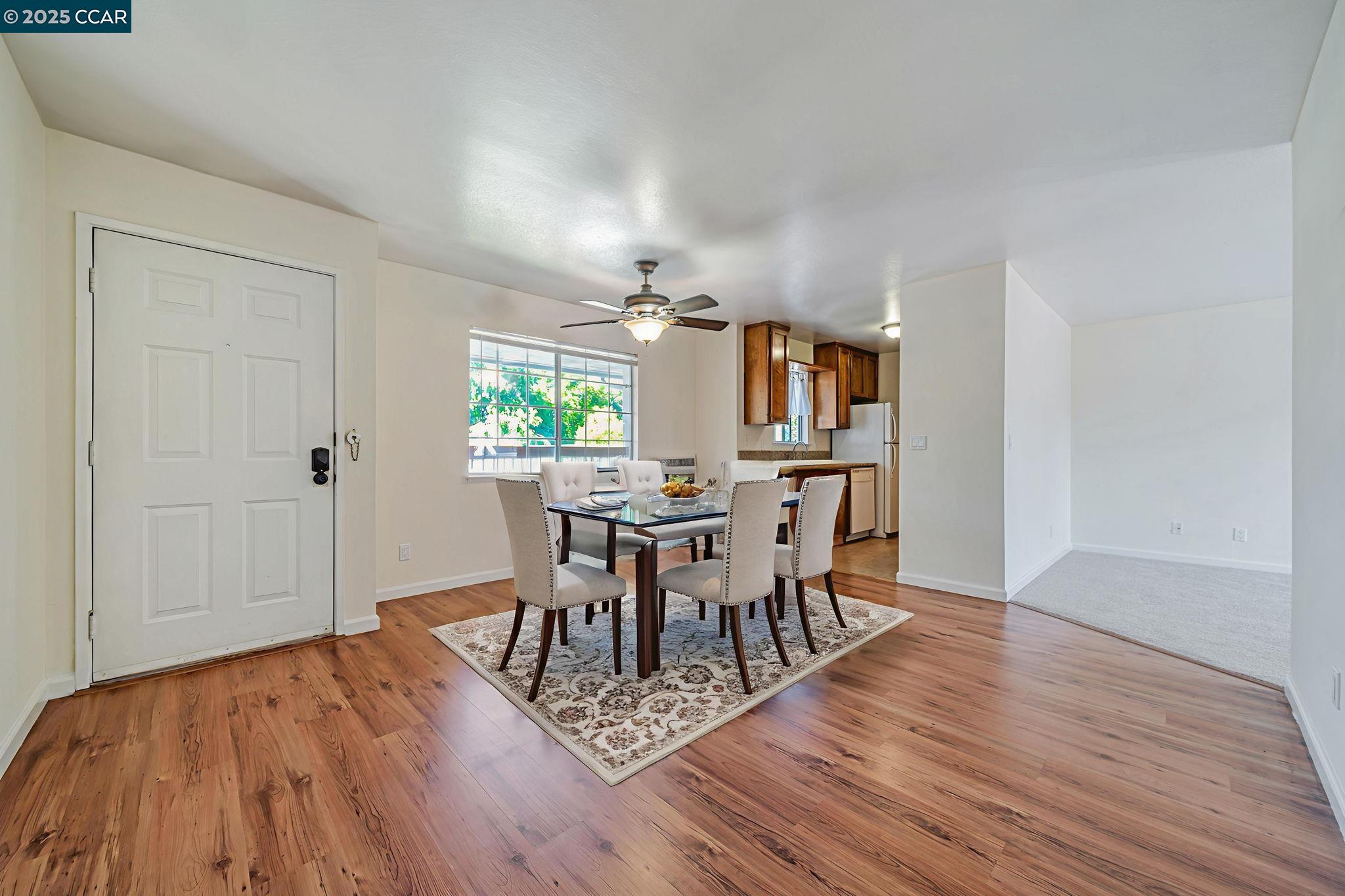 Detail Gallery Image 7 of 41 For 68 Peters Ave #6,  Pleasanton,  CA 94566 - 1 Beds | 1 Baths