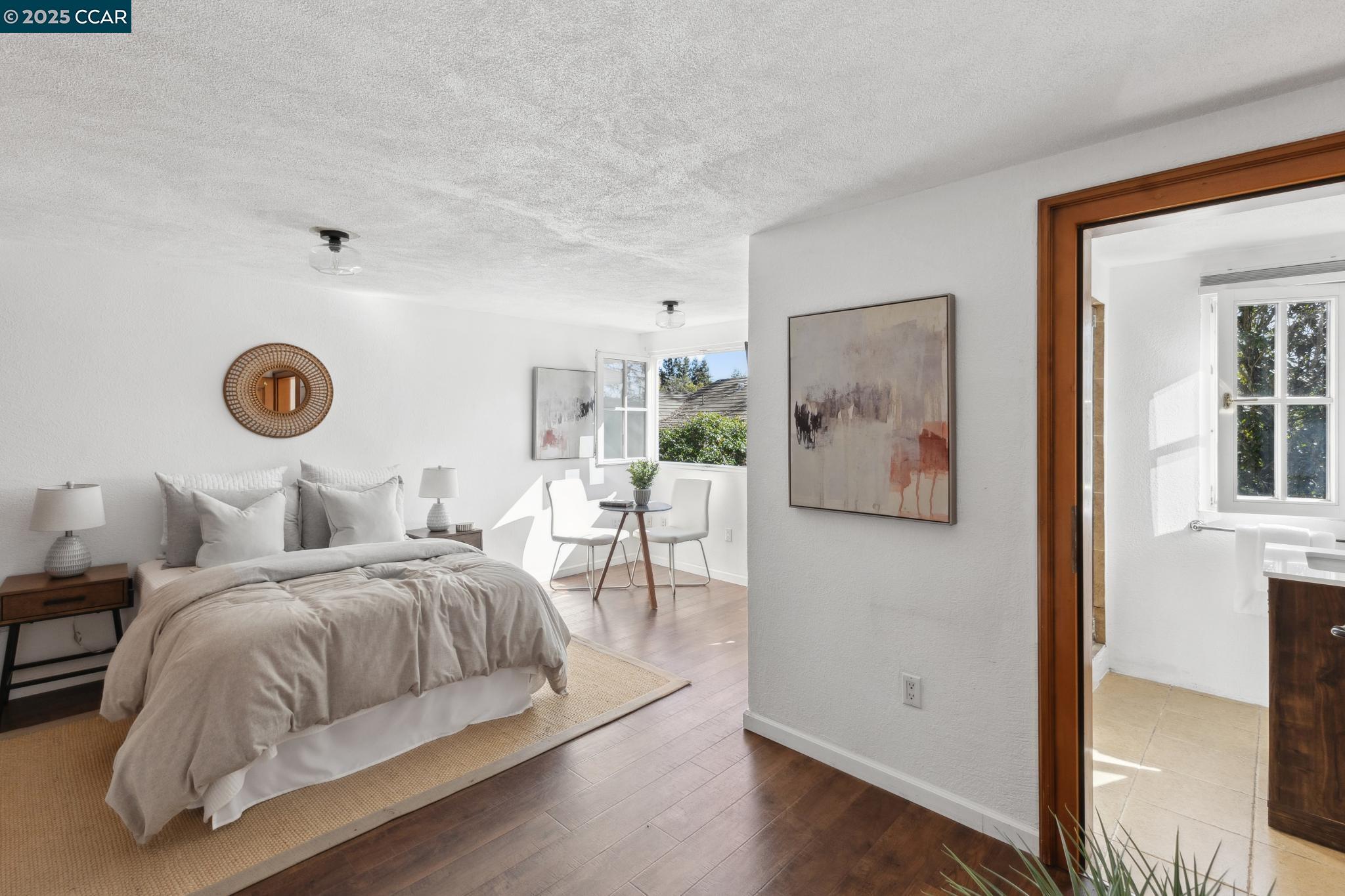 Detail Gallery Image 41 of 52 For 40 Las Palomas, Orinda,  CA 94563-1527 - 4 Beds | 3/1 Baths