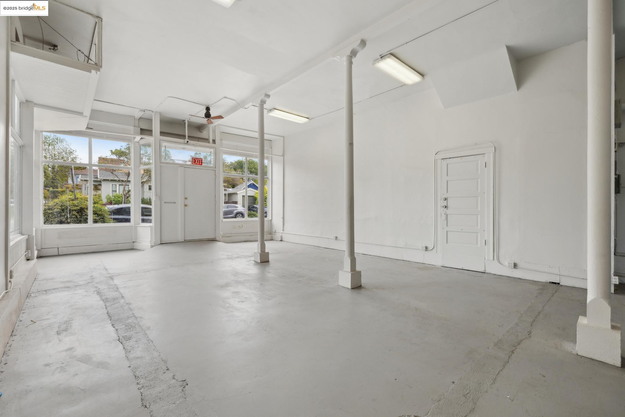 Detail Gallery Image 10 of 58 For 1718 Bancroft Way, Berkeley,  CA 94703 - – Beds | – Baths