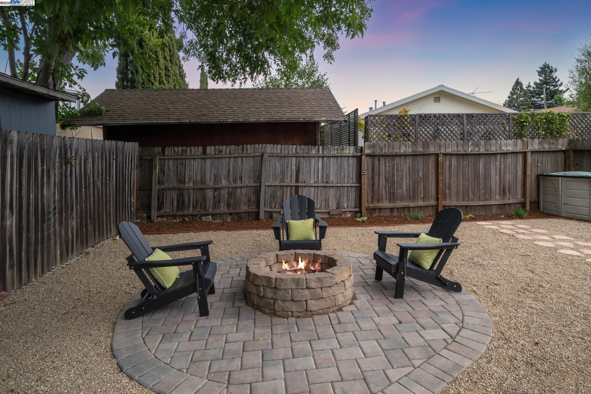 Detail Gallery Image 36 of 40 For 3764 35th Avenue, Oakland,  CA 94619 - 2 Beds | 1 Baths