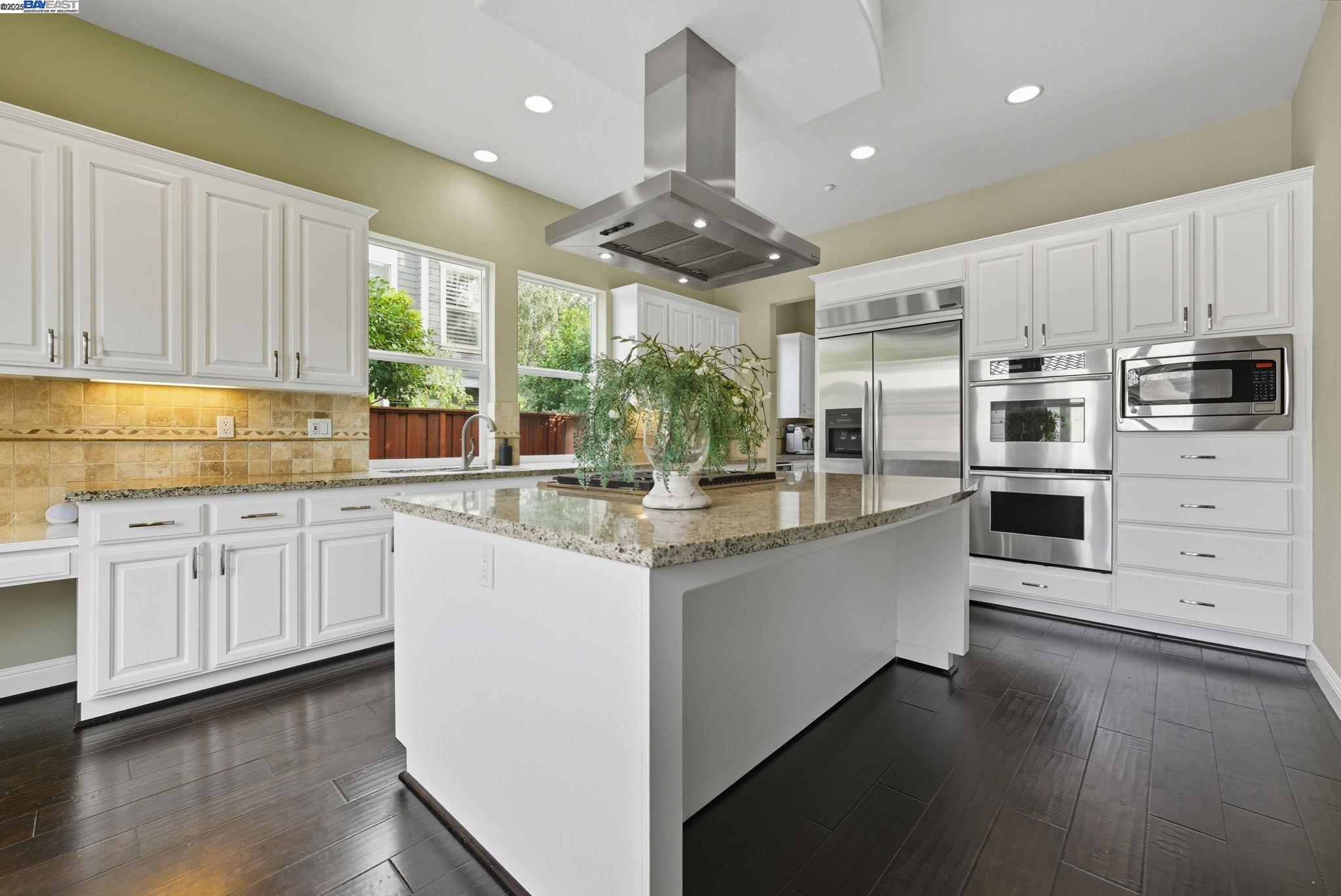 Detail Gallery Image 18 of 57 For 2772 San Minete Dr, Livermore,  CA 94550 - 5 Beds | 3/1 Baths