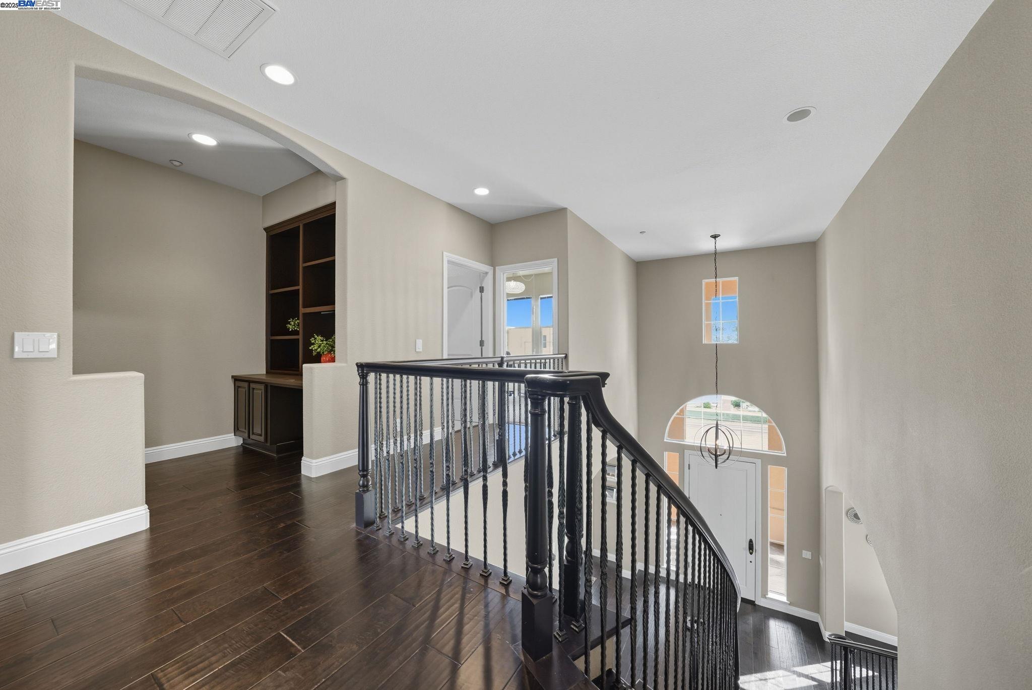 Detail Gallery Image 39 of 57 For 2772 San Minete Dr, Livermore,  CA 94550 - 5 Beds | 3/1 Baths