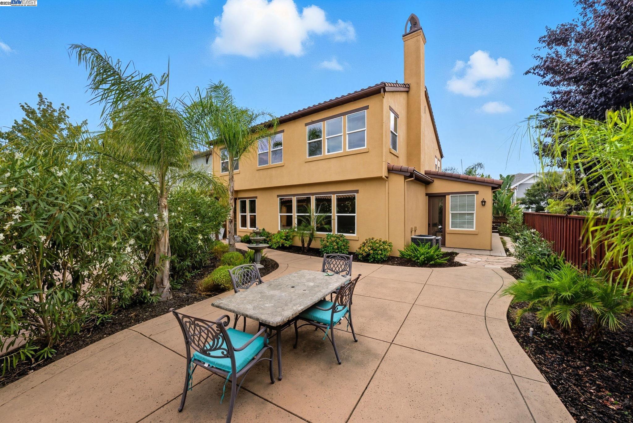 Detail Gallery Image 46 of 57 For 2772 San Minete Dr, Livermore,  CA 94550 - 5 Beds | 3/1 Baths