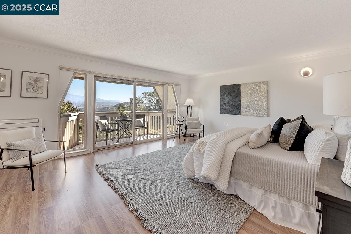 Detail Gallery Image 27 of 58 For 2001 Skycrest Dr #4,  Walnut Creek,  CA 94595 - 3 Beds | 2/1 Baths