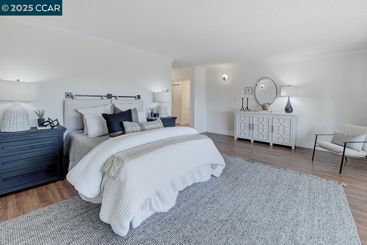 Detail Gallery Image 33 of 58 For 2001 Skycrest Dr #4,  Walnut Creek,  CA 94595 - 3 Beds | 2/1 Baths