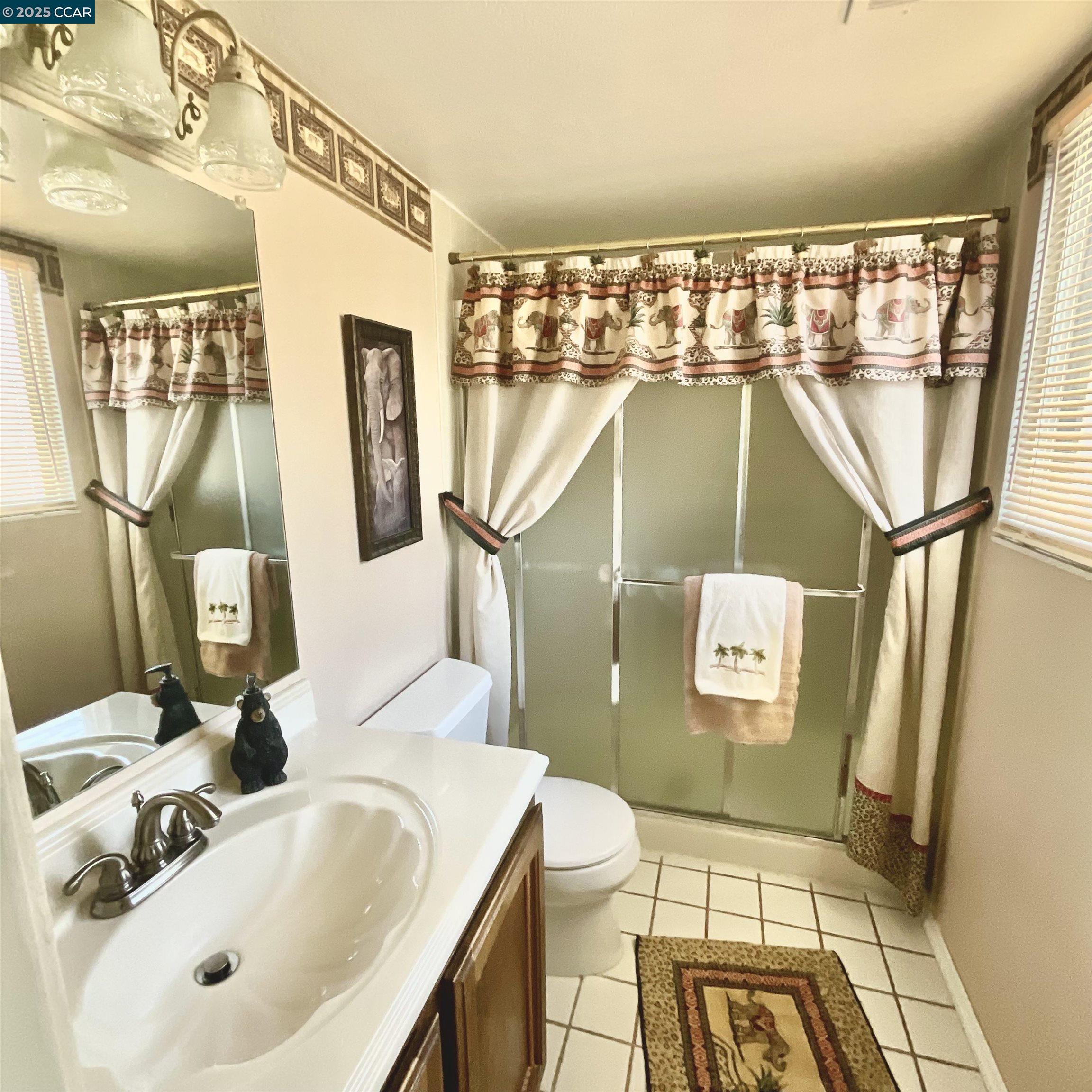 Detail Gallery Image 22 of 60 For 403 Gerald Court, Benicia,  CA 94510 - 4 Beds | 3 Baths