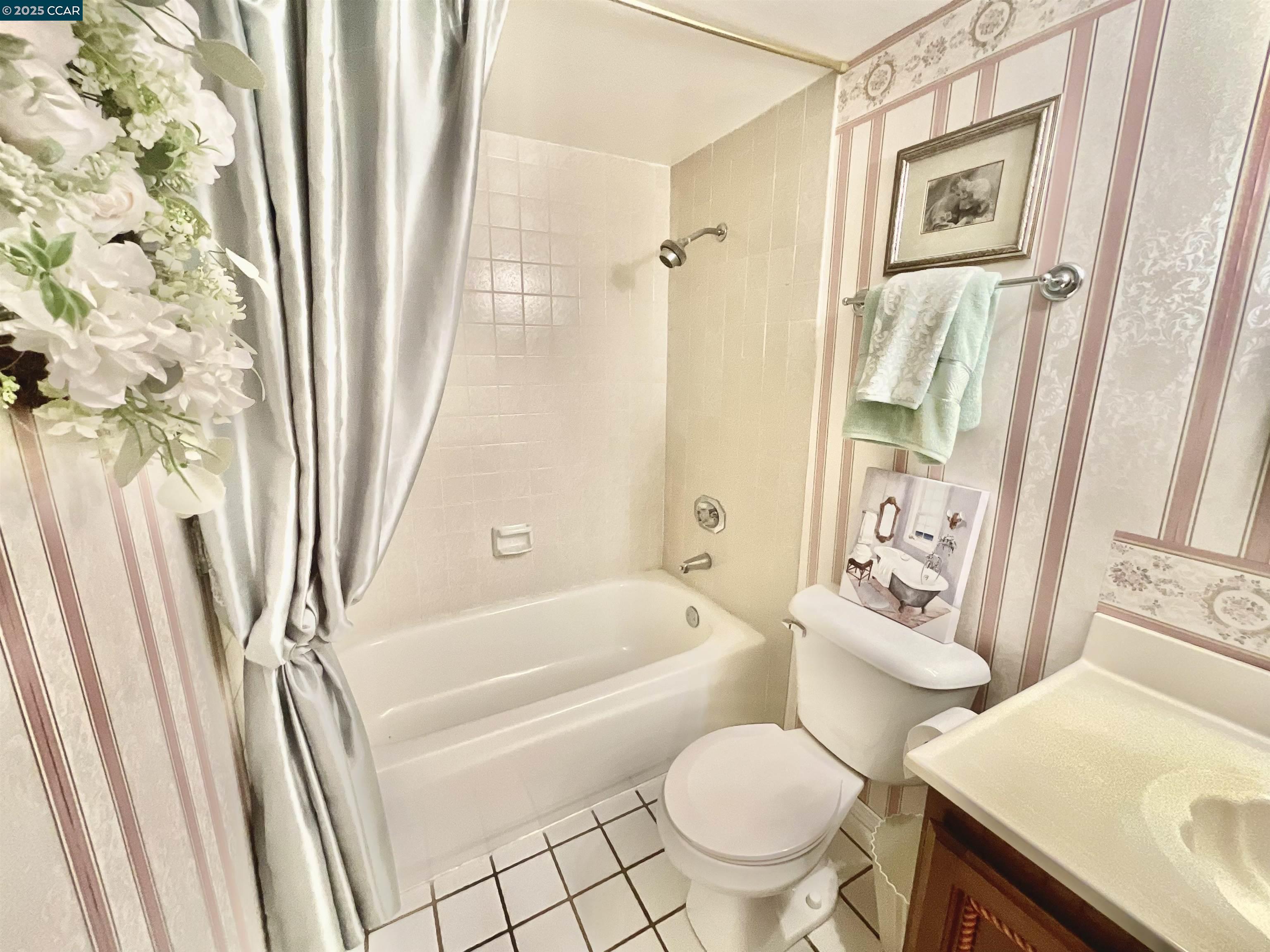 Detail Gallery Image 29 of 60 For 403 Gerald Court, Benicia,  CA 94510 - 4 Beds | 3 Baths