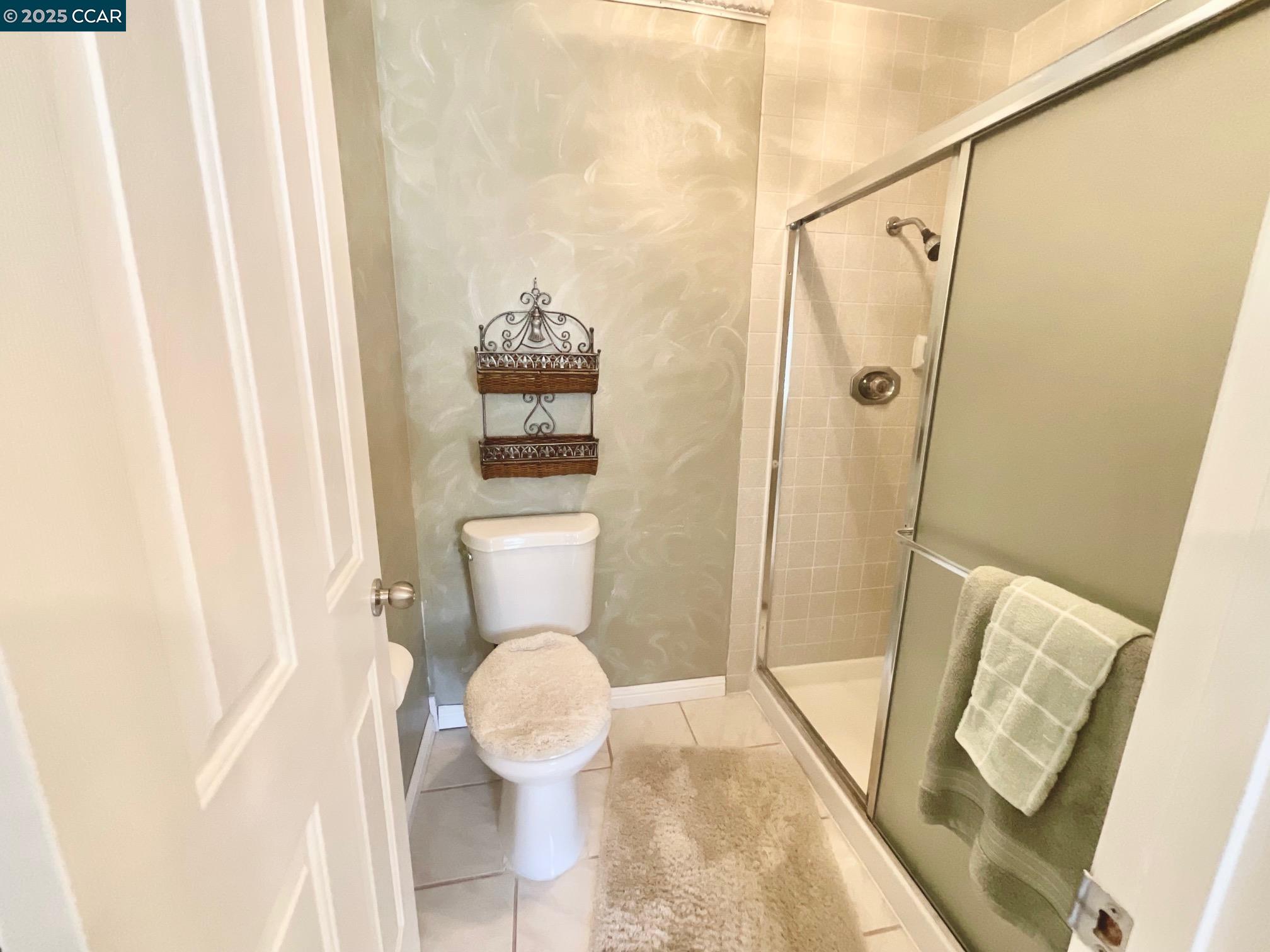 Detail Gallery Image 46 of 60 For 403 Gerald Court, Benicia,  CA 94510 - 4 Beds | 3 Baths