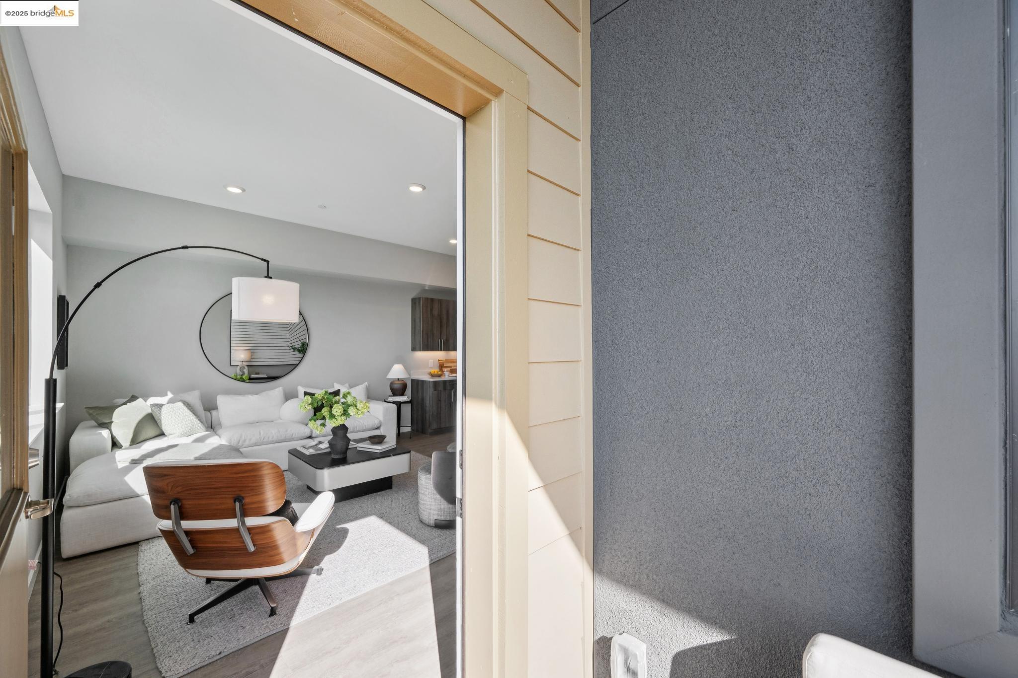 Detail Gallery Image 18 of 26 For 2400 Adeline St #405,  Oakland,  CA 94607 - 1 Beds | 1 Baths