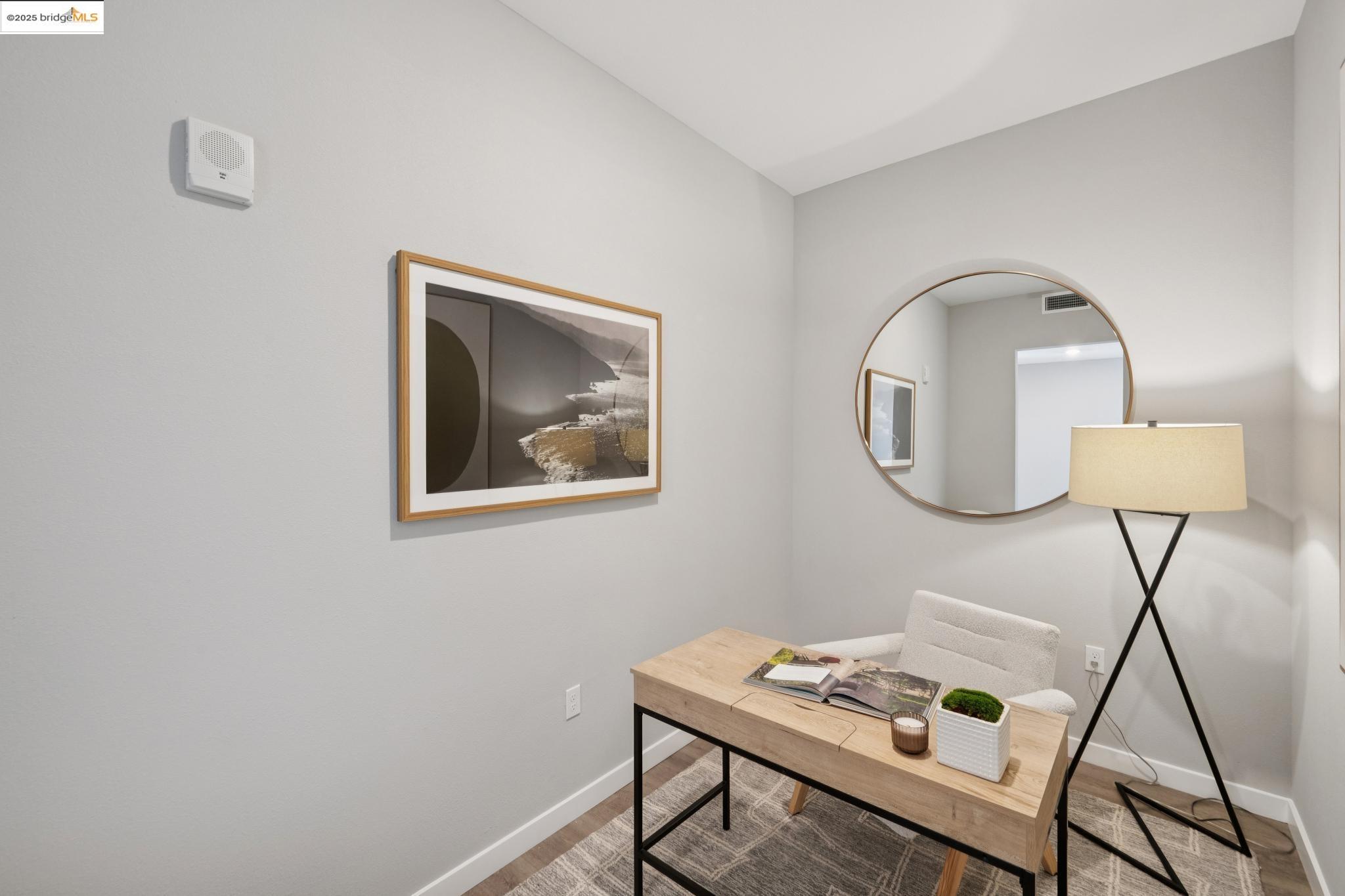 Detail Gallery Image 21 of 26 For 2400 Adeline St #405,  Oakland,  CA 94607 - 1 Beds | 1 Baths