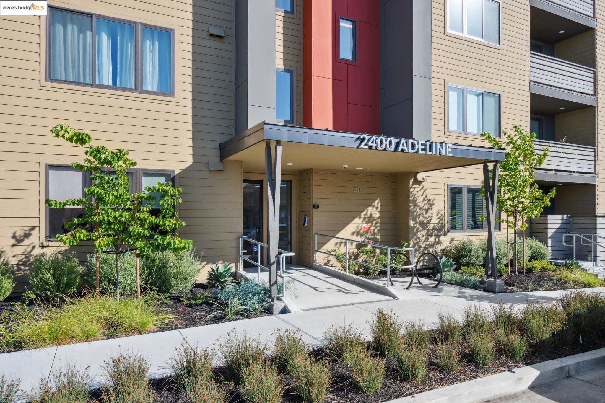 Detail Gallery Image 25 of 26 For 2400 Adeline St #405,  Oakland,  CA 94607 - 1 Beds | 1 Baths