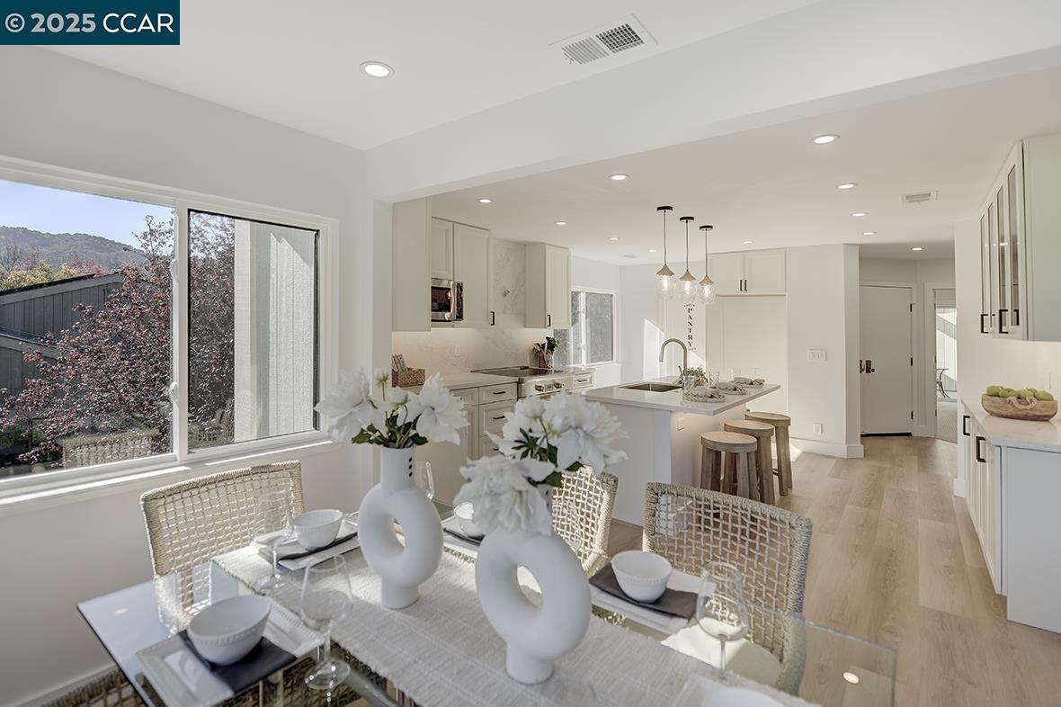 Detail Gallery Image 7 of 59 For 618 Terra California Dr #3,  Walnut Creek,  CA 94595 - 2 Beds | 2 Baths