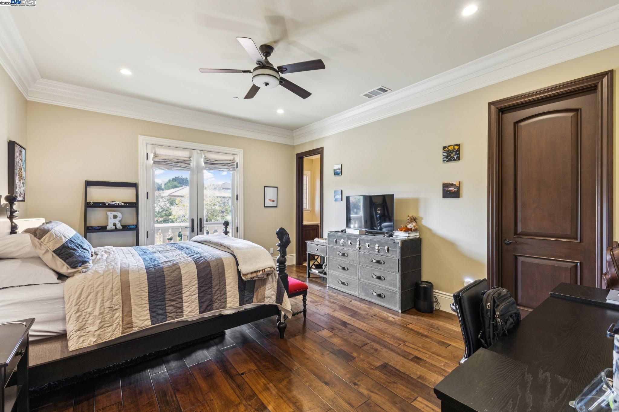 Detail Gallery Image 44 of 60 For 1889 via Di Salerno, Pleasanton,  CA 94566 - 5 Beds | 5/2 Baths