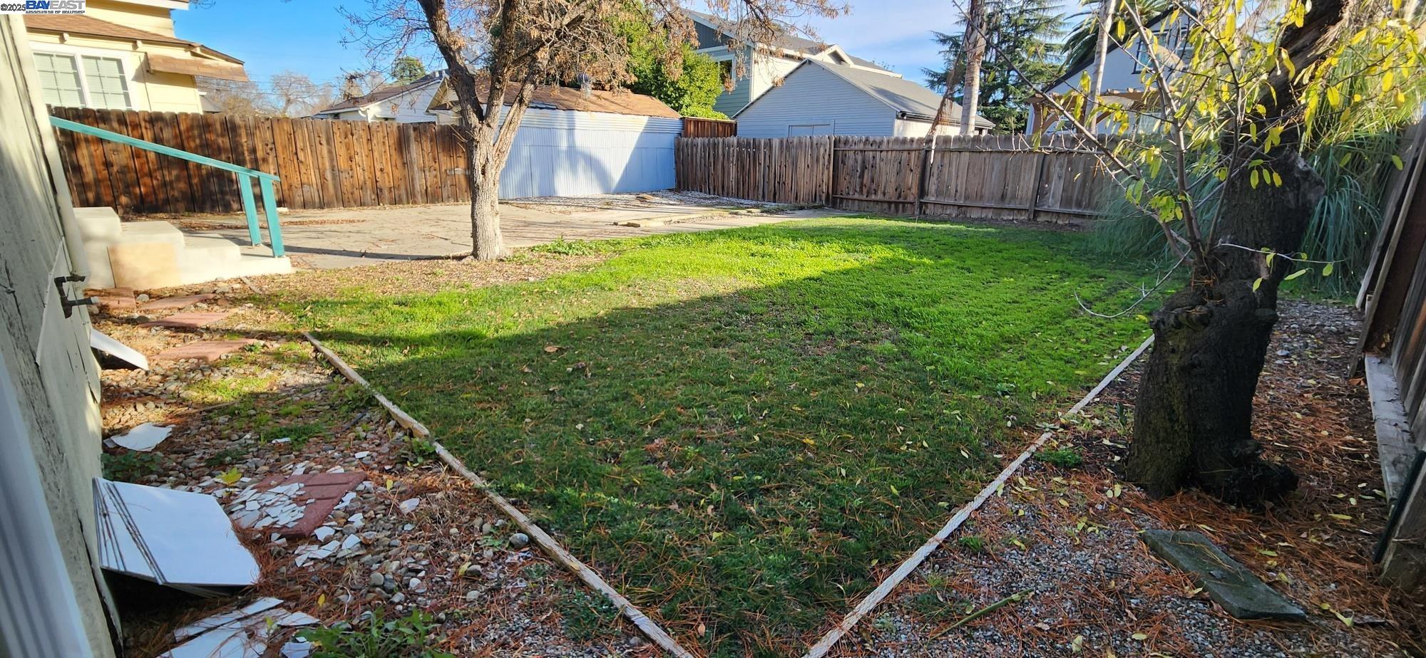 Detail Gallery Image 8 of 10 For 2235 4th St, Livermore,  CA 94550 - 2 Beds | 1 Baths