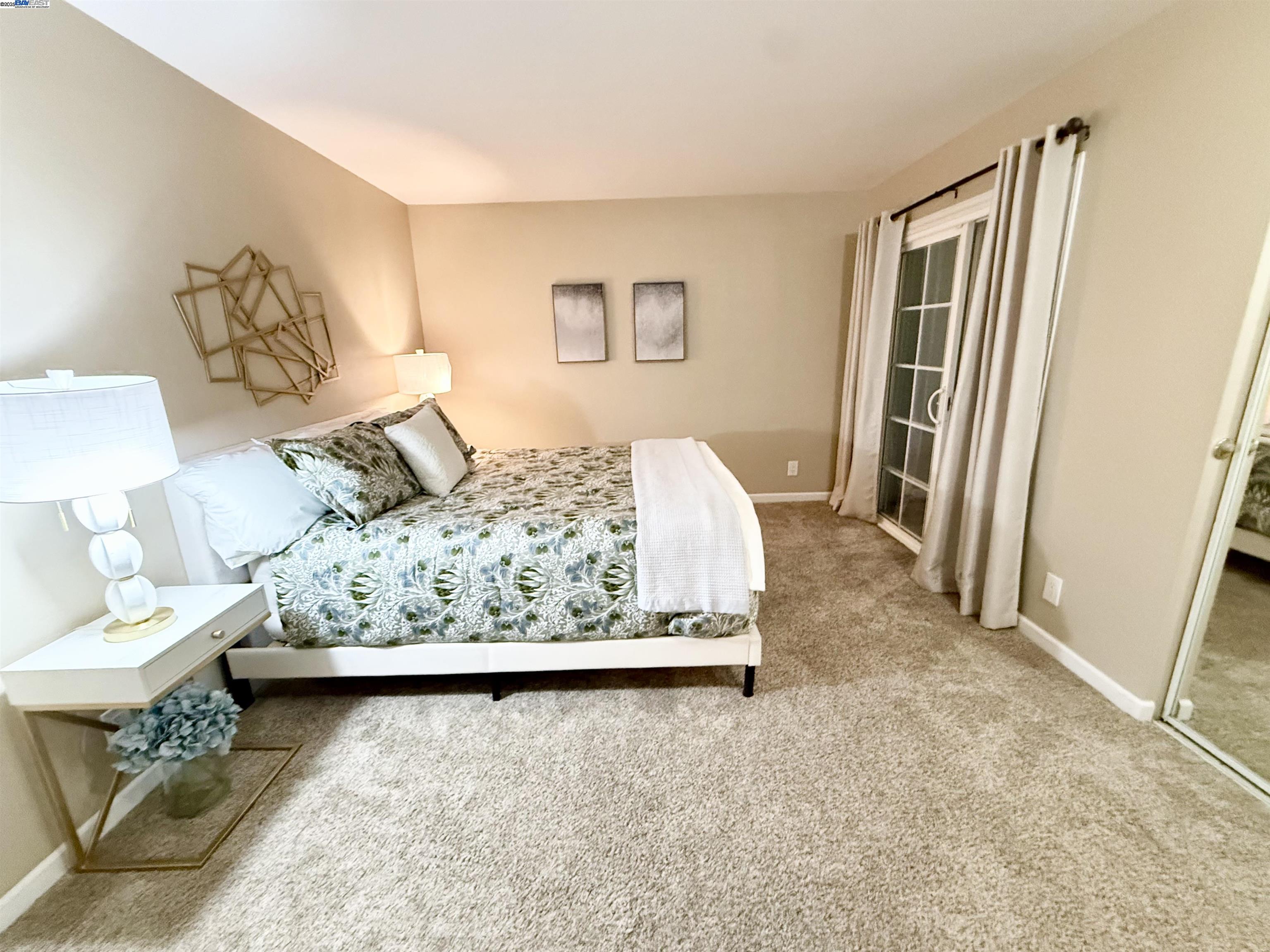 Detail Gallery Image 15 of 48 For 250 Jacaranda Dr, Hayward,  CA 94544 - 3 Beds | 2 Baths