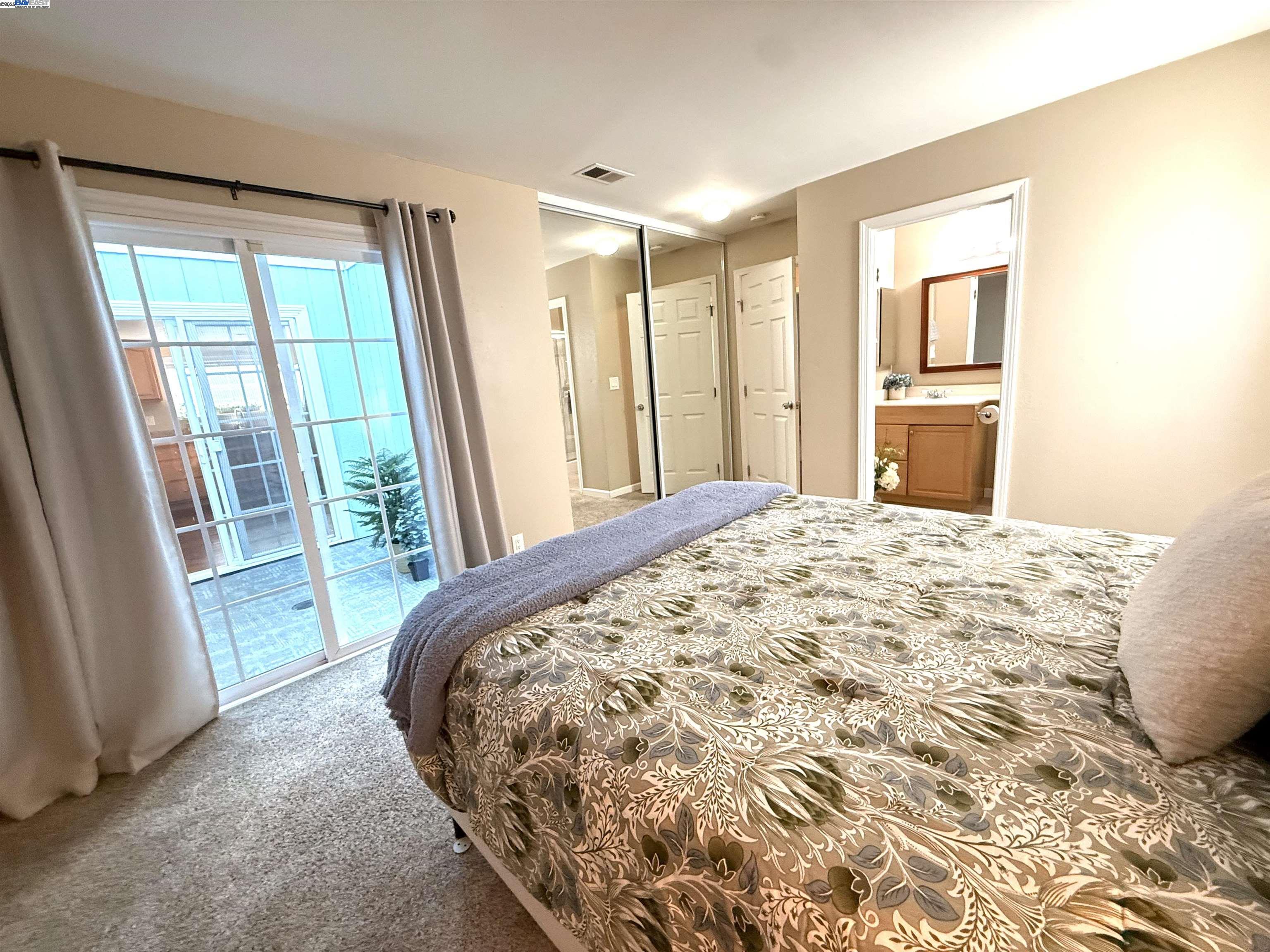 Detail Gallery Image 32 of 48 For 250 Jacaranda Dr, Hayward,  CA 94544 - 3 Beds | 2 Baths