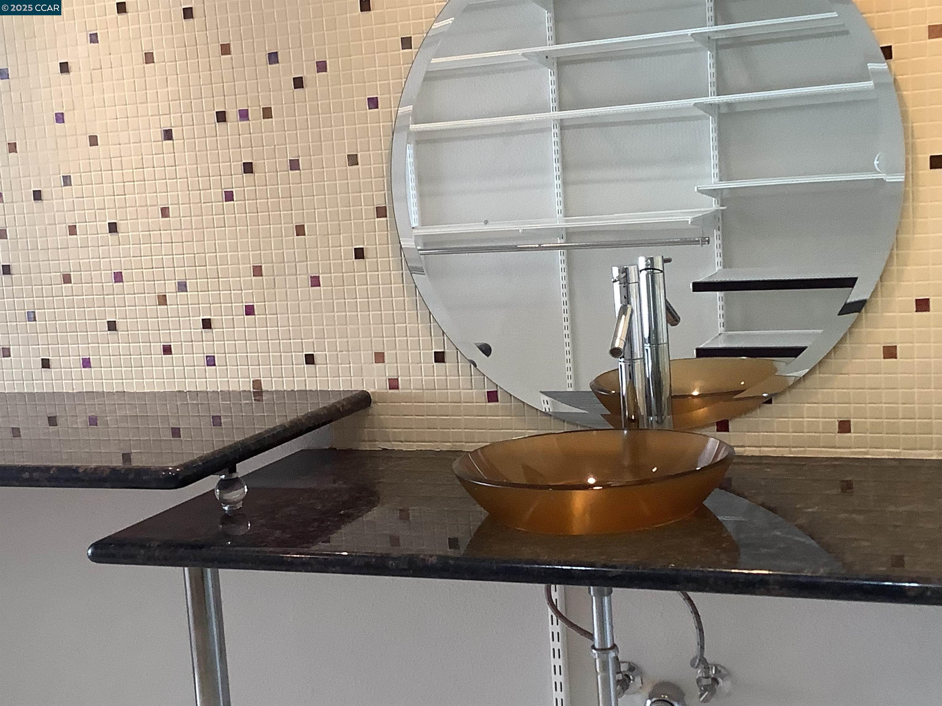 Detail Gallery Image 14 of 23 For 5080 Valley Crest Dr #32,  Concord,  CA 94521 - 2 Beds | 2 Baths