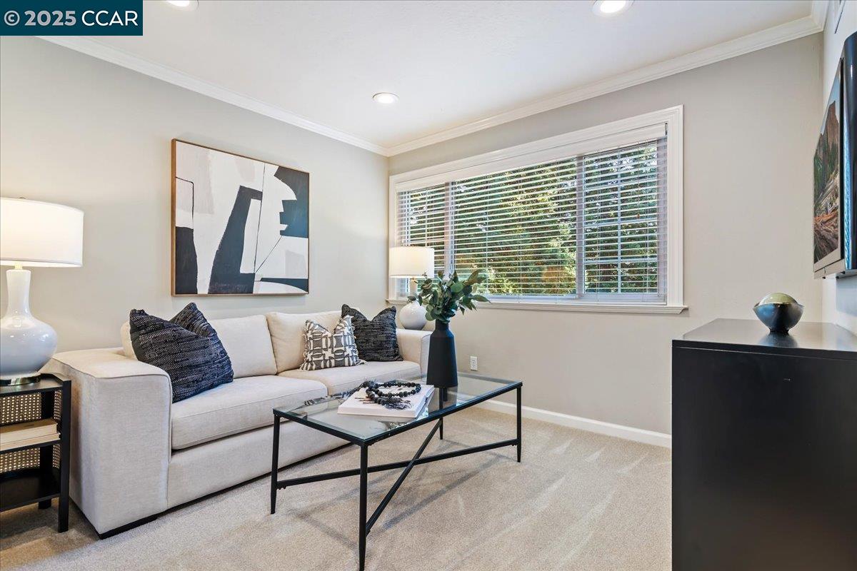 Detail Gallery Image 14 of 43 For 587 El Capitan Dr, Danville,  CA 94526 - 5 Beds | 3 Baths