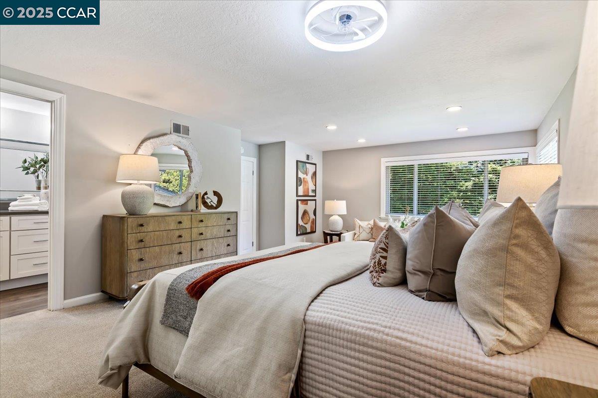 Detail Gallery Image 17 of 43 For 587 El Capitan Dr, Danville,  CA 94526 - 5 Beds | 3 Baths