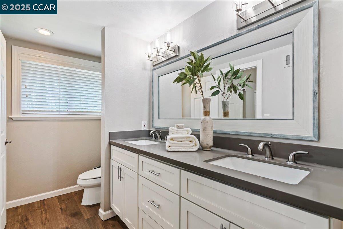 Detail Gallery Image 20 of 43 For 587 El Capitan Dr, Danville,  CA 94526 - 5 Beds | 3 Baths