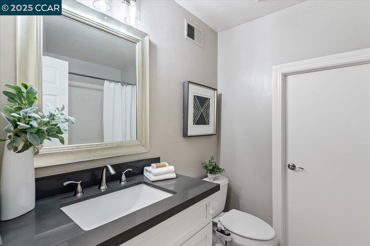 Detail Gallery Image 24 of 43 For 587 El Capitan Dr, Danville,  CA 94526 - 5 Beds | 3 Baths