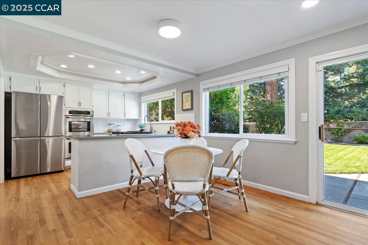 Detail Gallery Image 4 of 43 For 587 El Capitan Dr, Danville,  CA 94526 - 5 Beds | 3 Baths